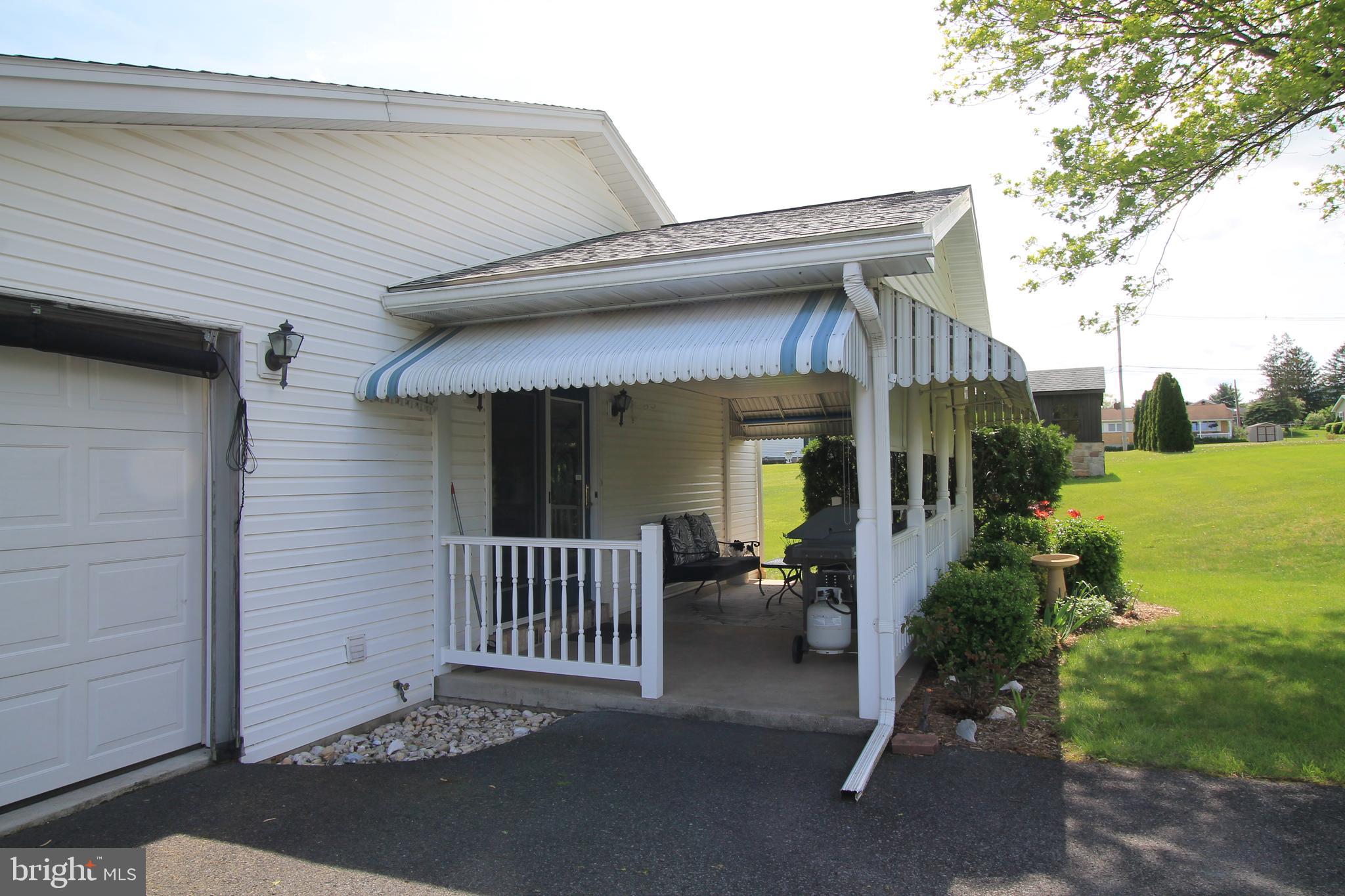 31 HICKORY ACRES LANE
