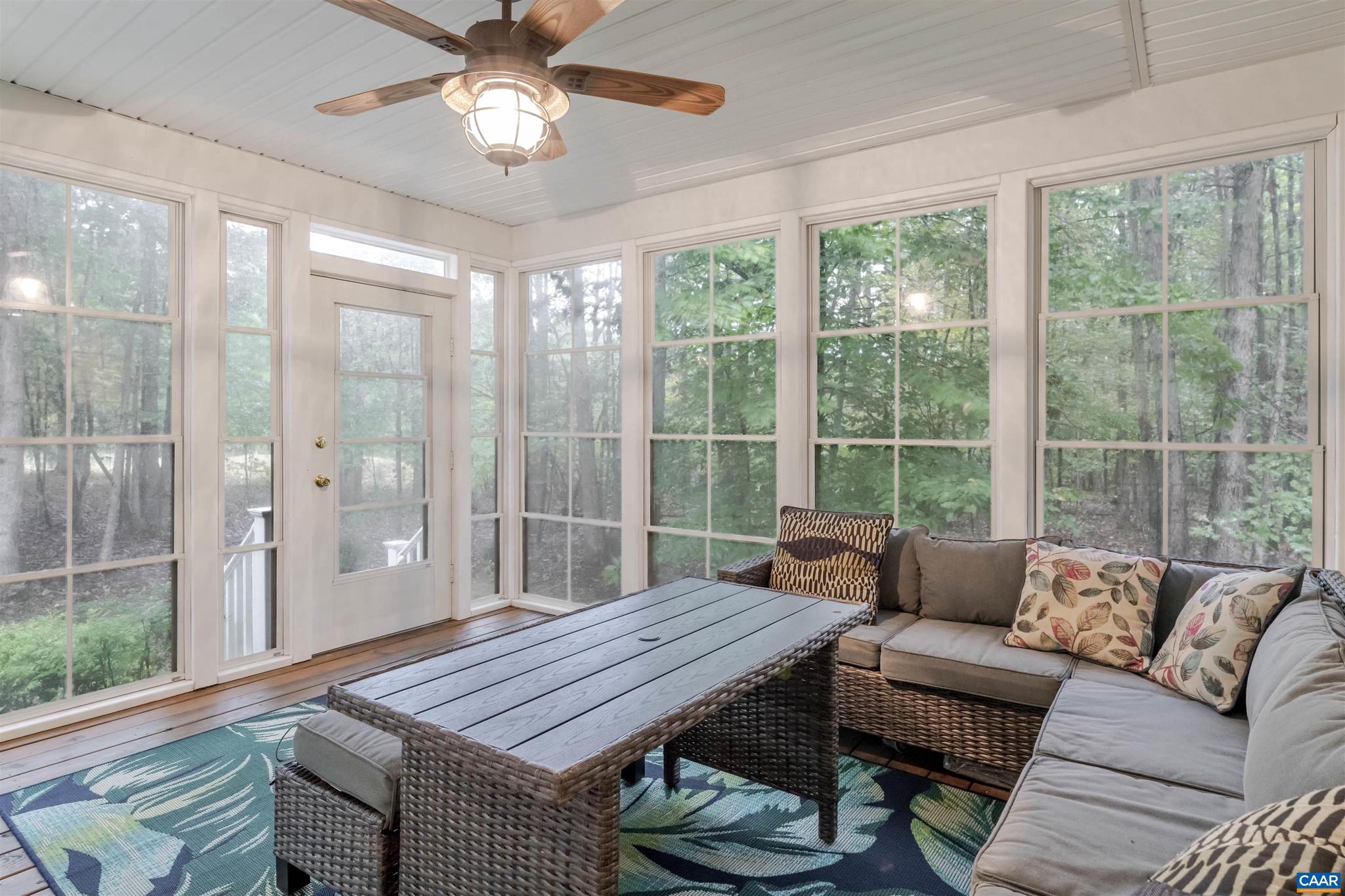 SHENANDOAH CROSSING - Residential