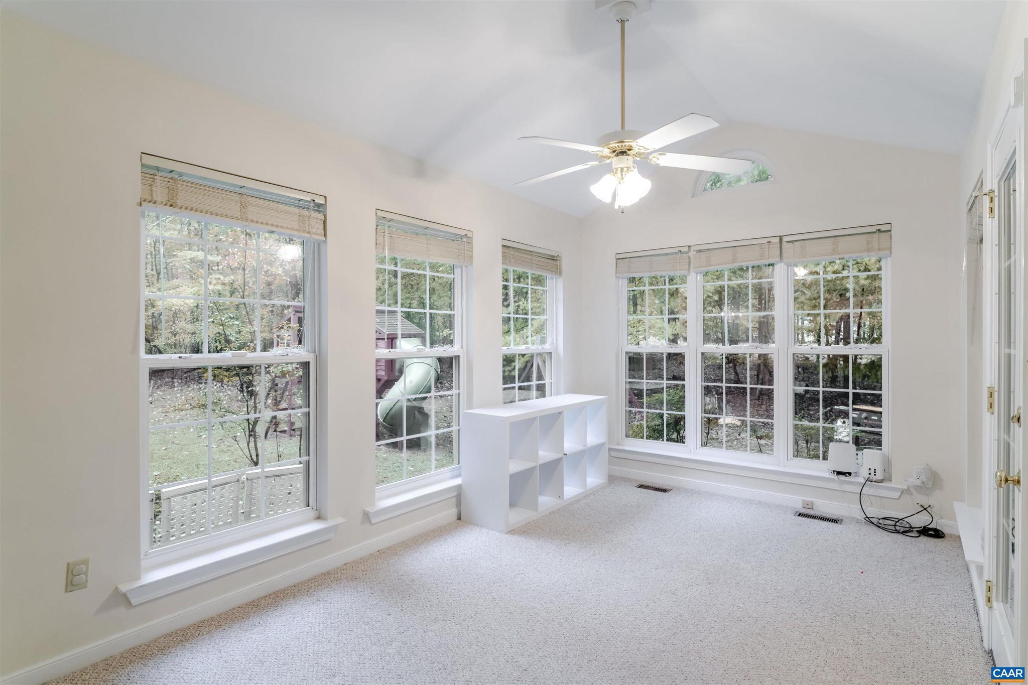 SHENANDOAH CROSSING - Residential