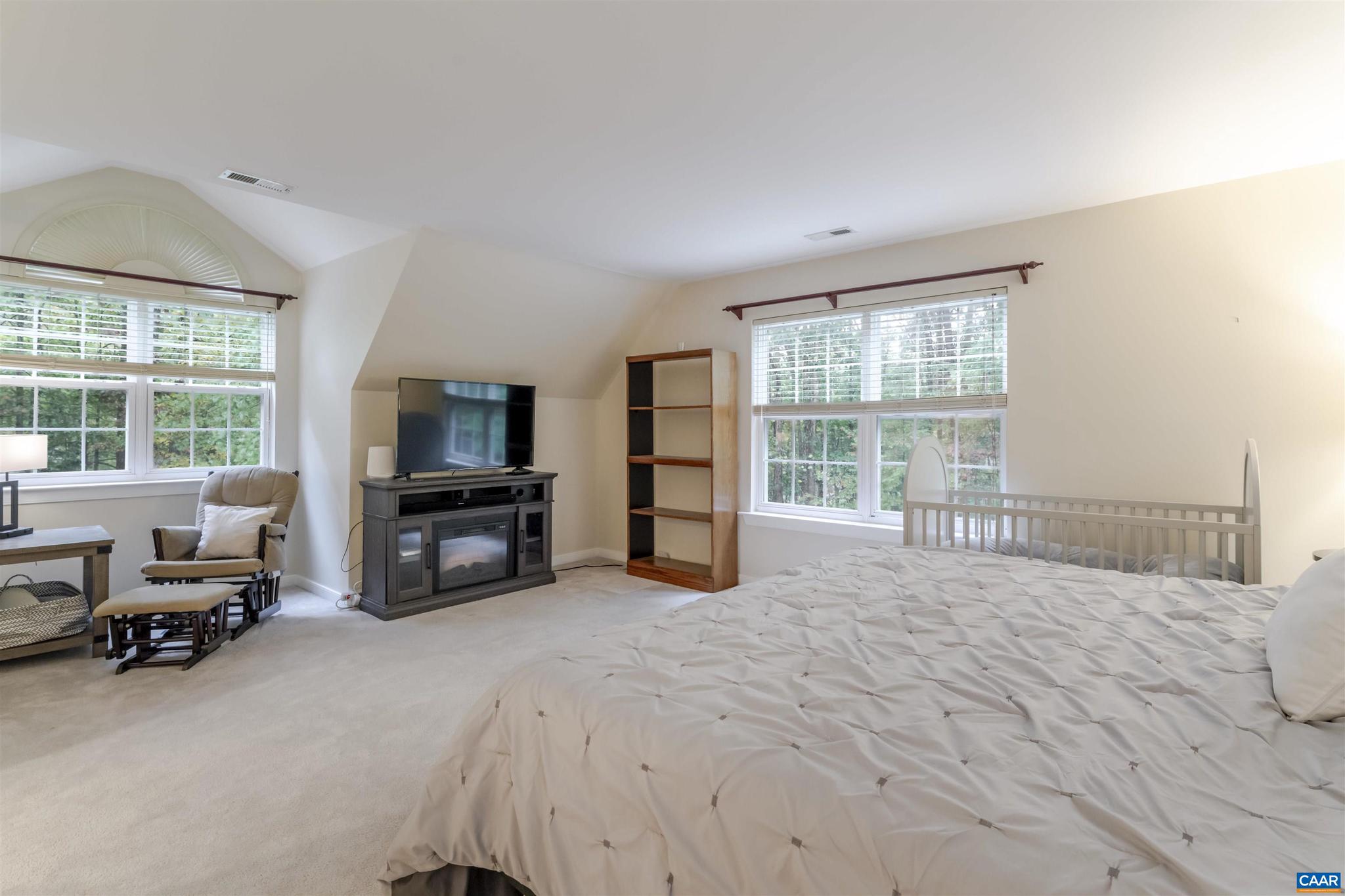 SHENANDOAH CROSSING - Residential