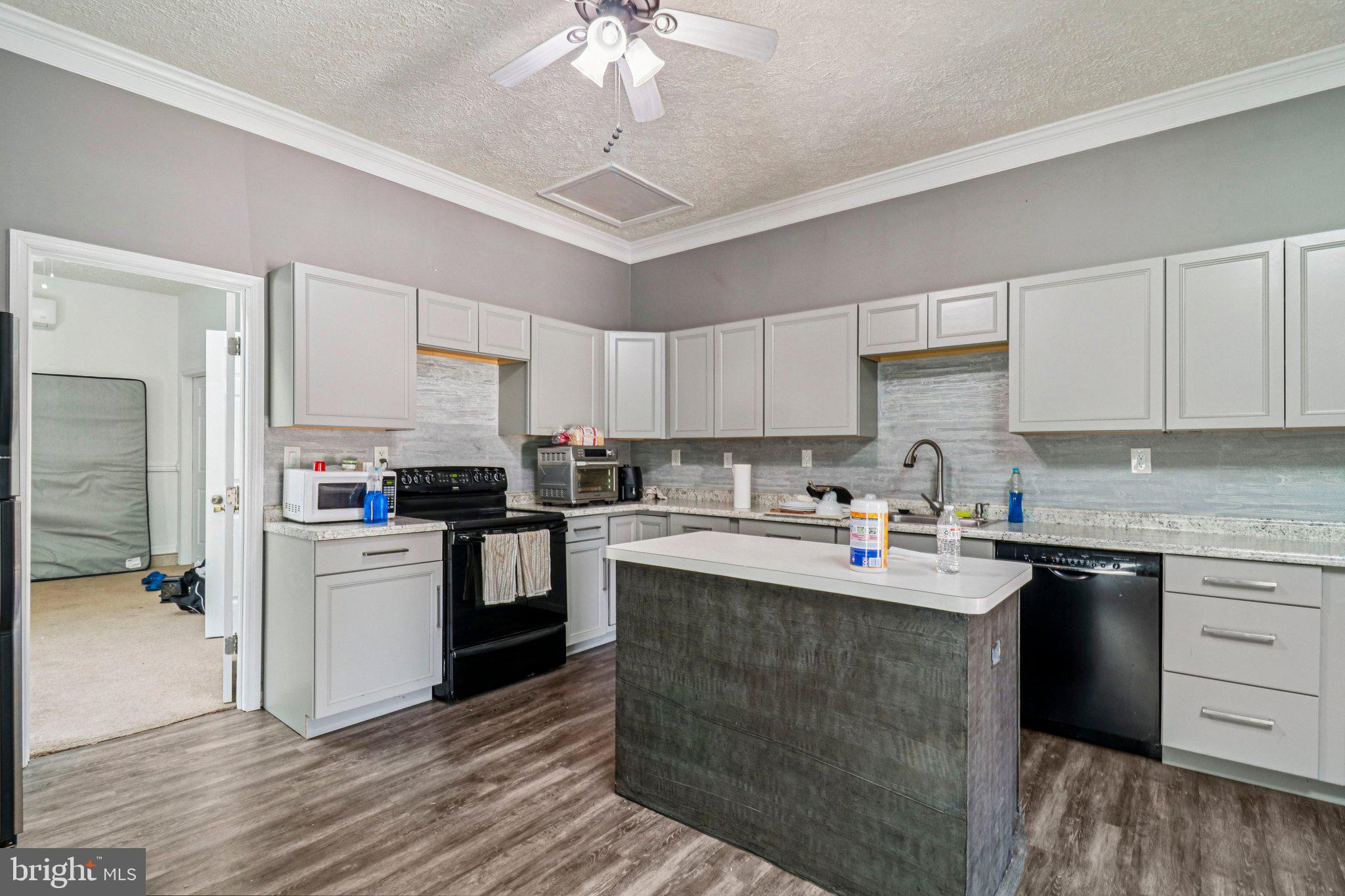 GATEAU - Residential