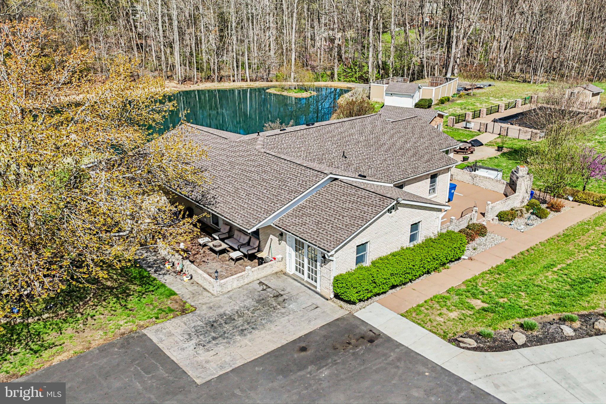 GATEAU - Residential