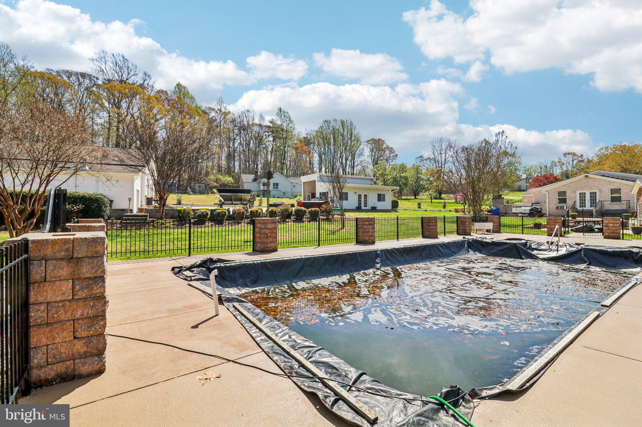 GATEAU - Residential
