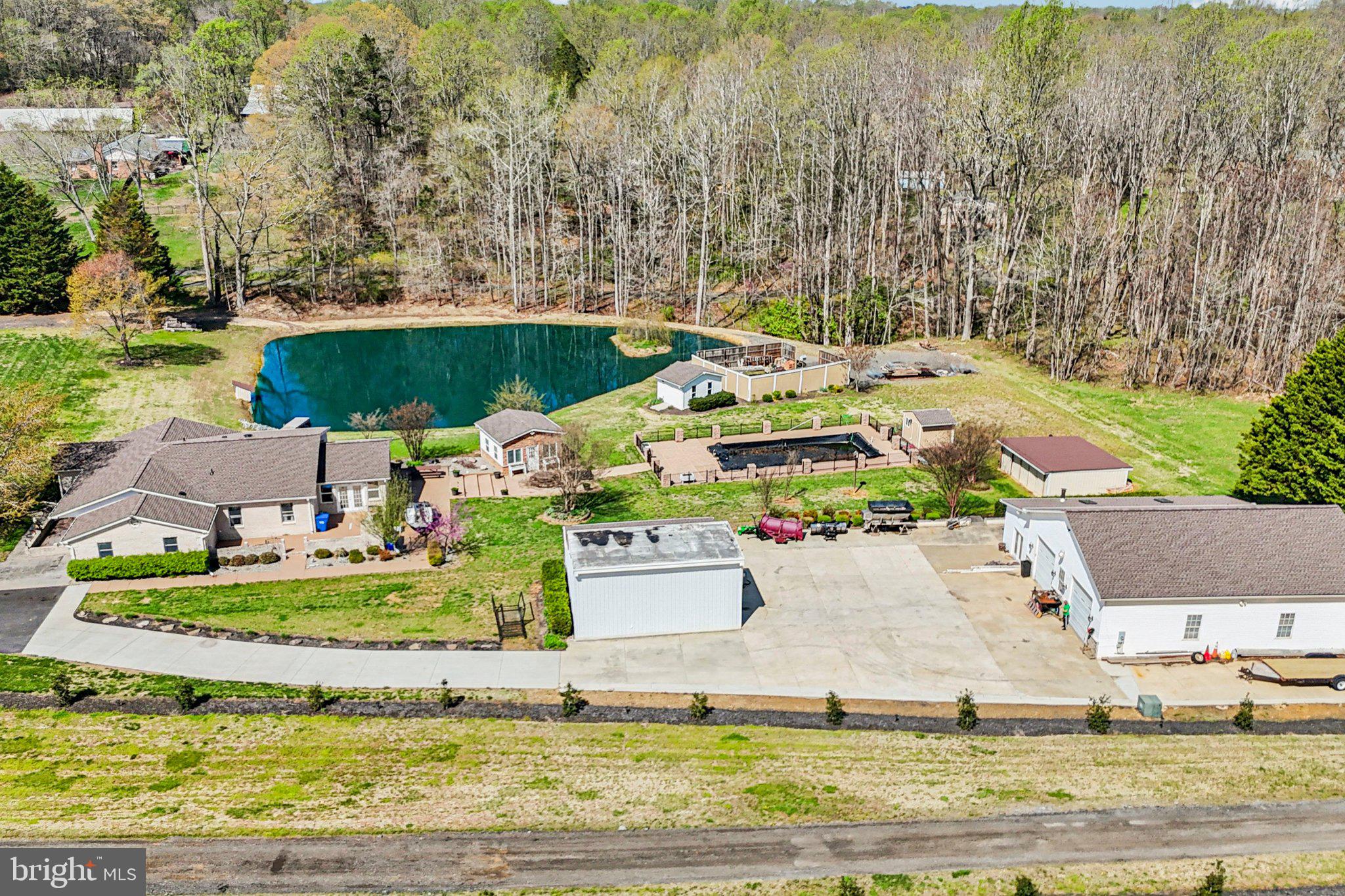 GATEAU - Residential