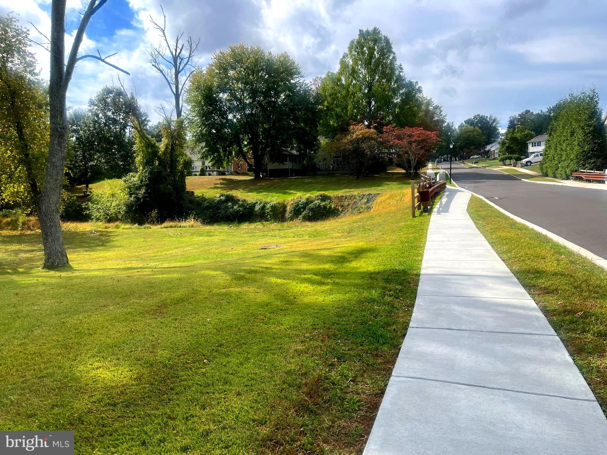 BUCKRIDGE FARMS - Residential