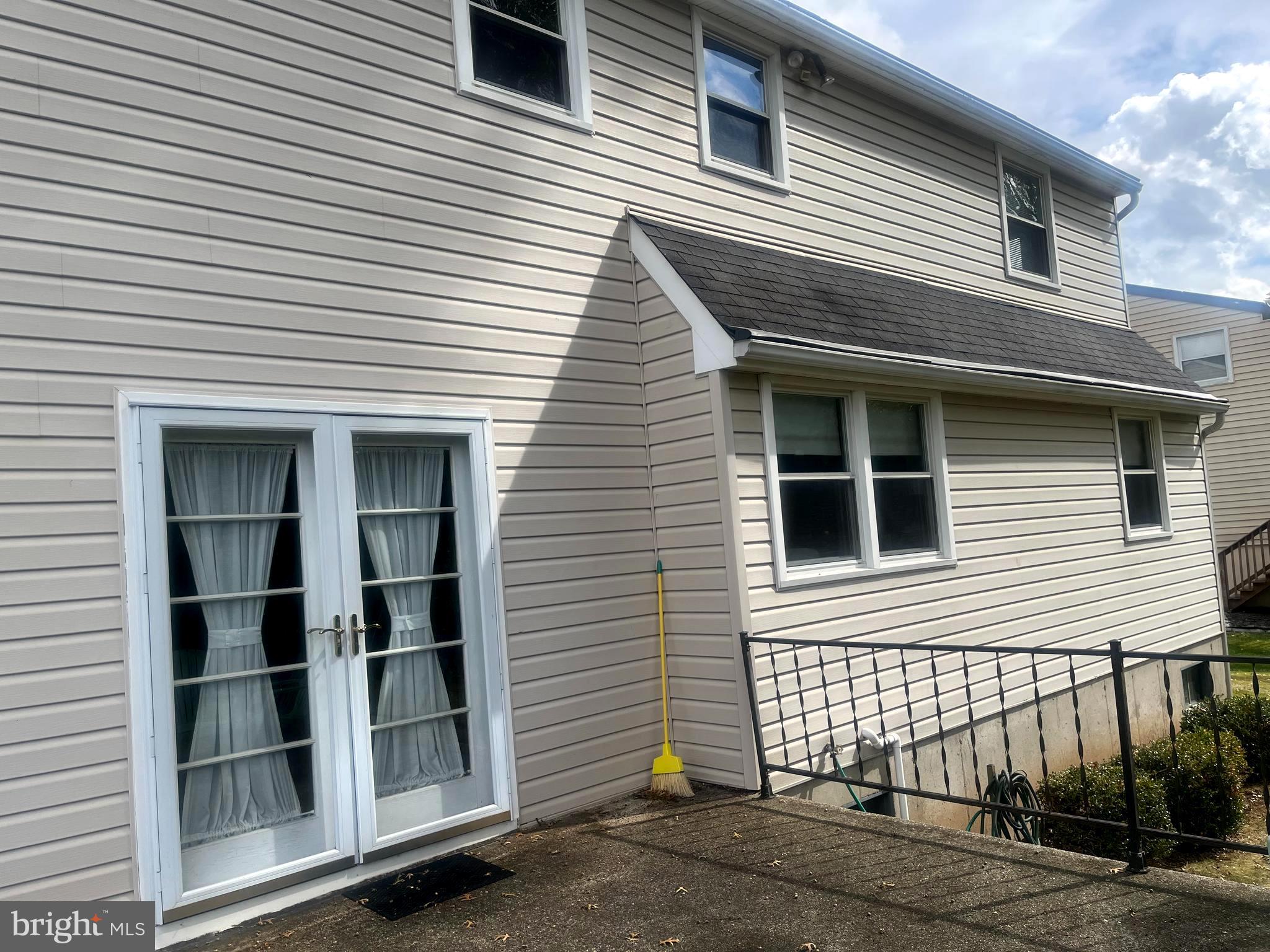 BUCKRIDGE FARMS - Residential