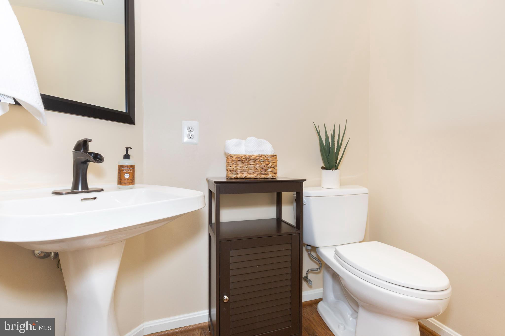 BRYNWOOD HILLS - Residential