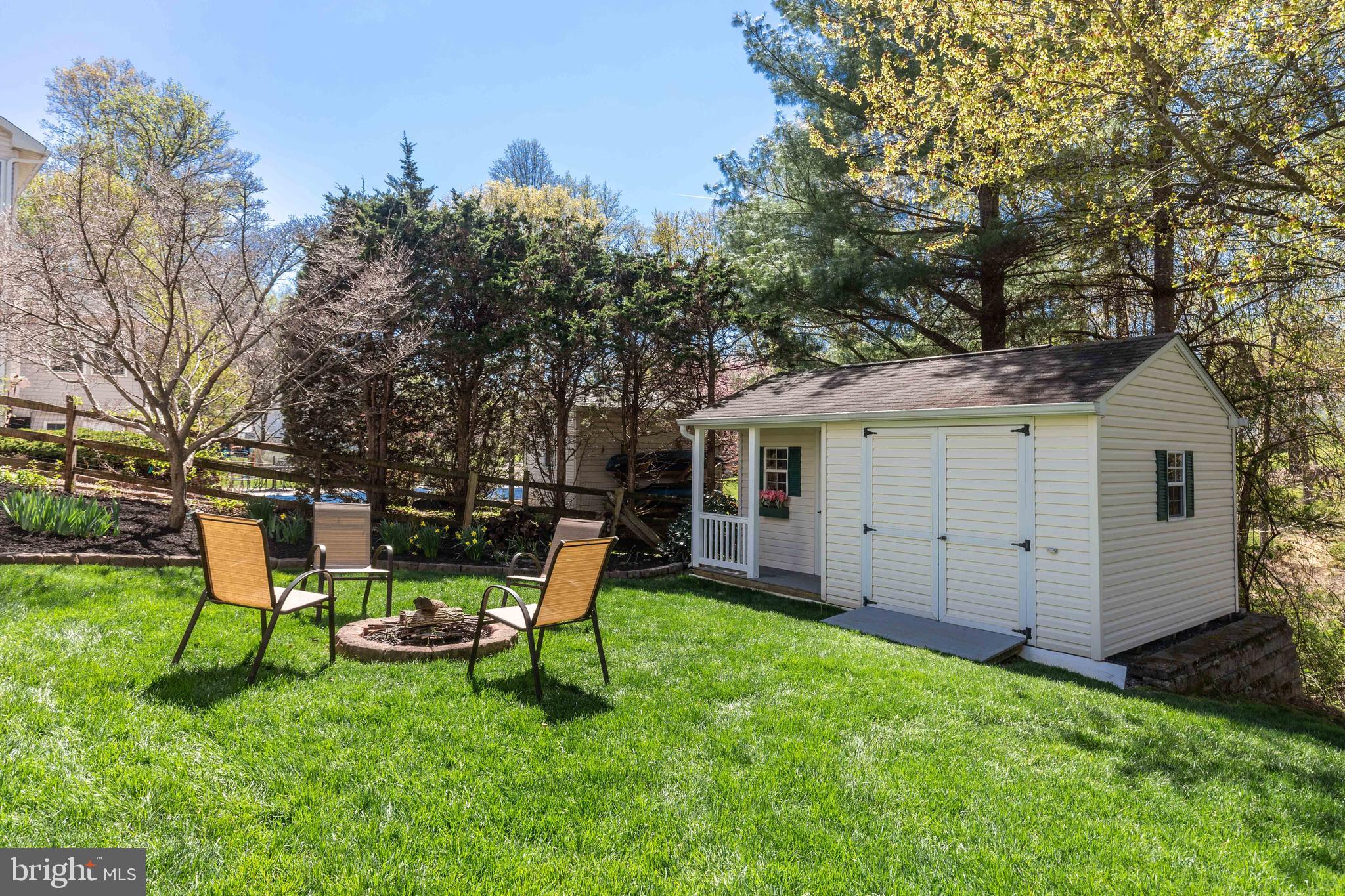 BRYNWOOD HILLS - Residential