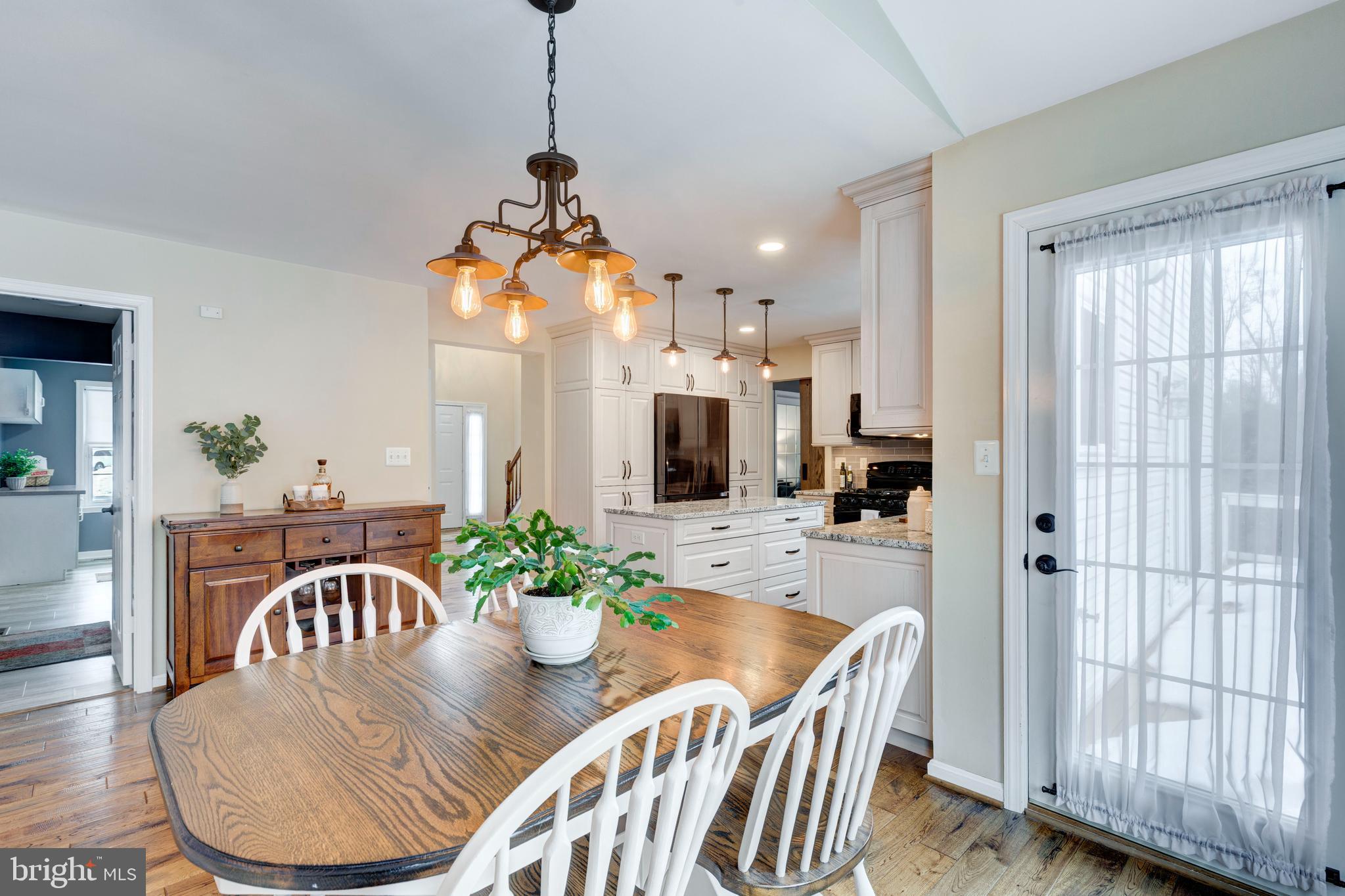 BRYNWOOD HILLS - Residential