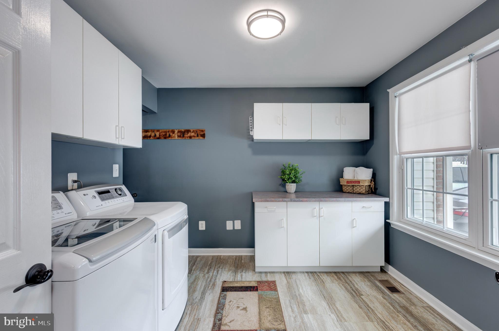 BRYNWOOD HILLS - Residential