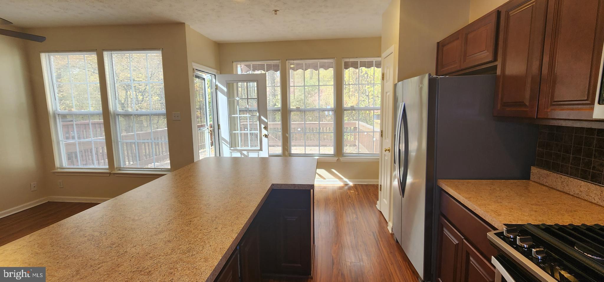 THE VILLAGES OF LYONSFIELD RUN - Residential Lease