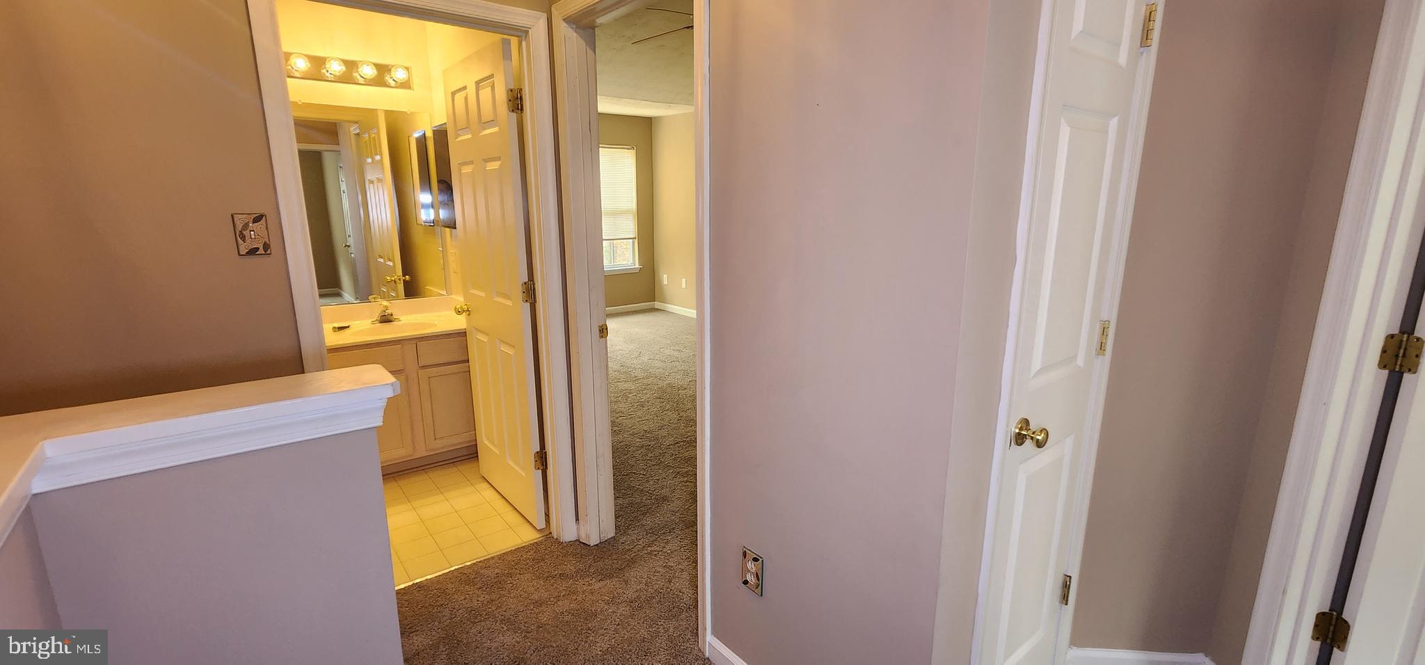 THE VILLAGES OF LYONSFIELD RUN - Residential Lease