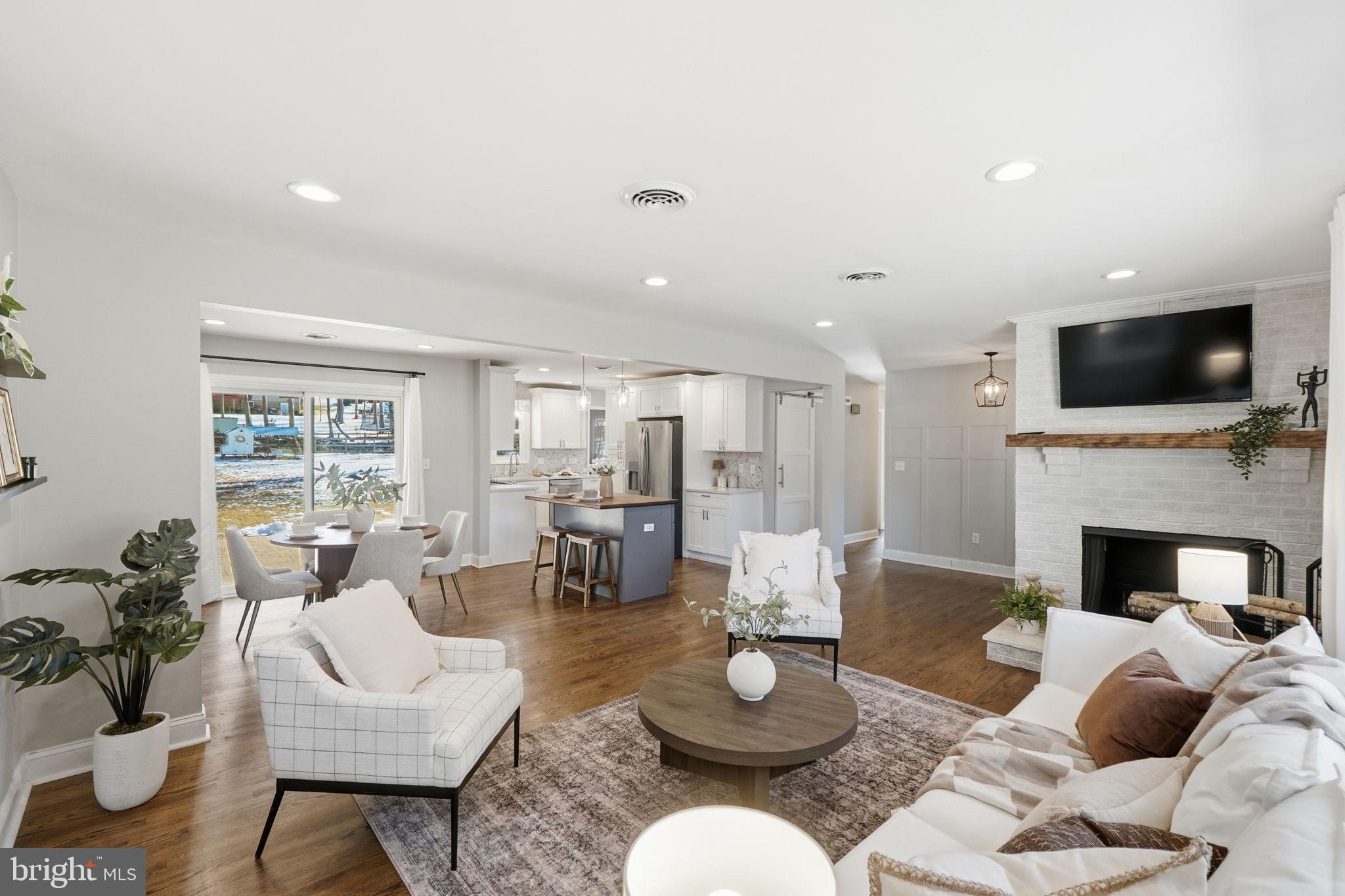 MOLESWORTH HILLS - Residential