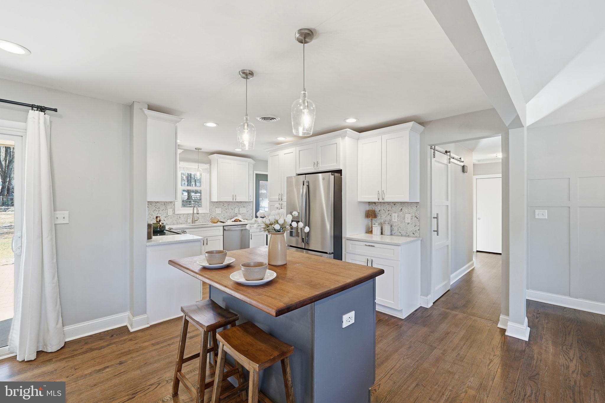 MOLESWORTH HILLS - Residential