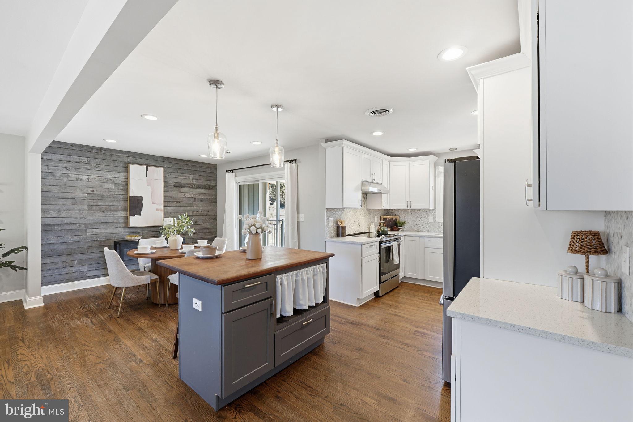 MOLESWORTH HILLS - Residential