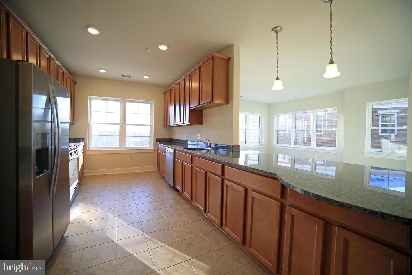 9521 BASTILLE STREET 305