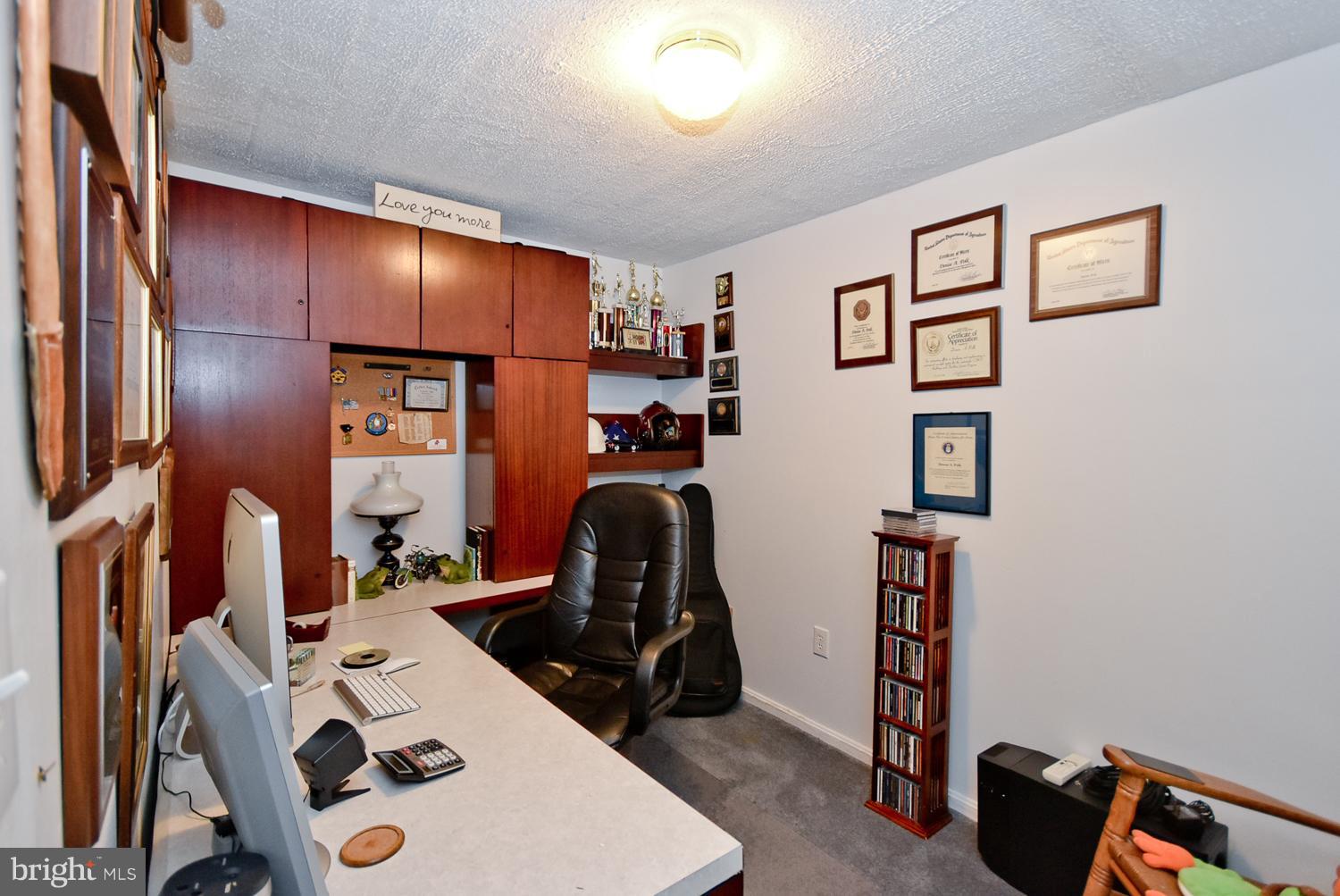 SUMMIT CREEK - Residential