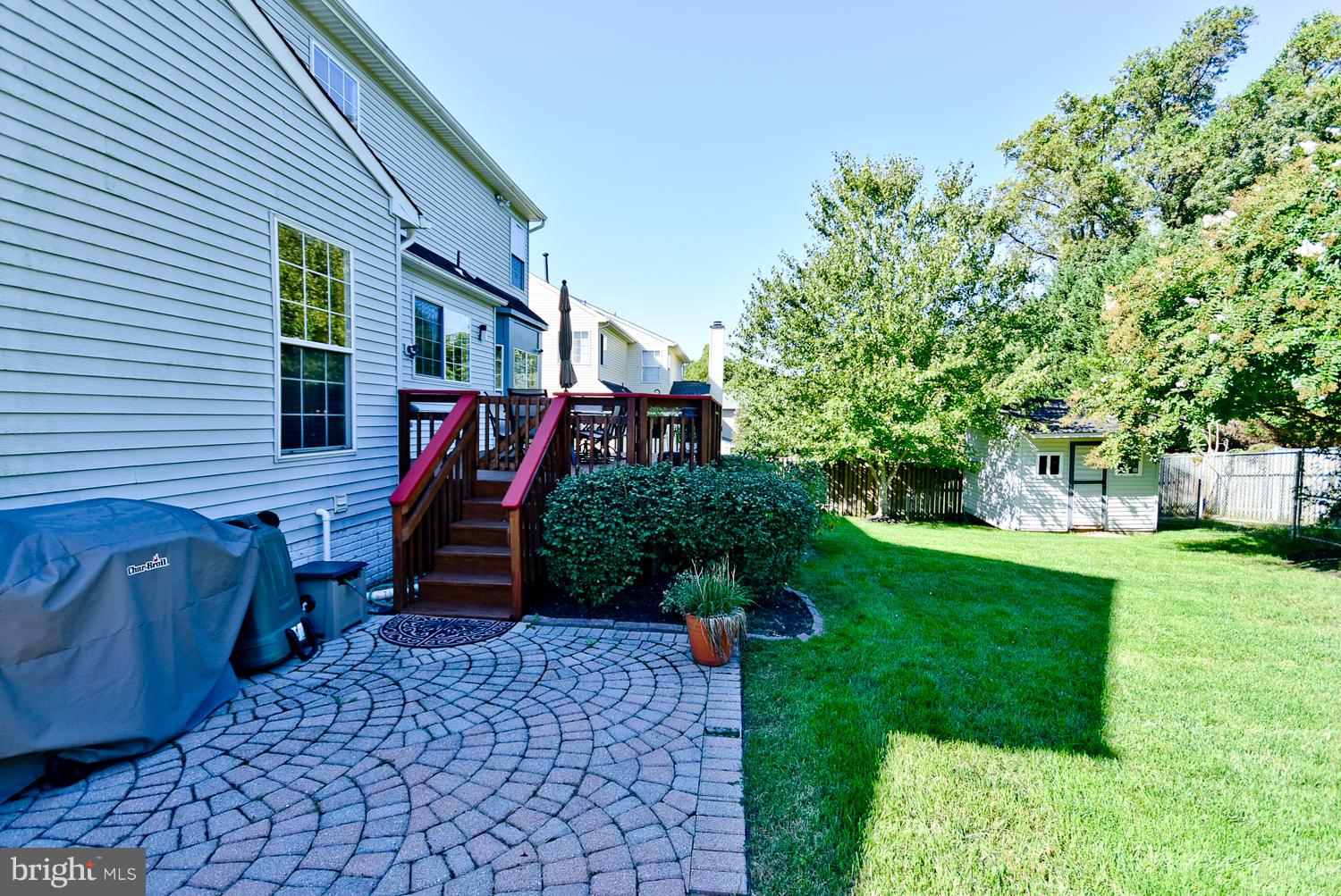 SUMMIT CREEK - Residential