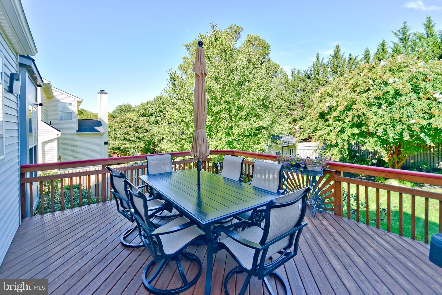 SUMMIT CREEK - Residential