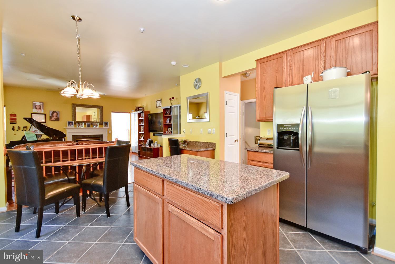 SUMMIT CREEK - Residential