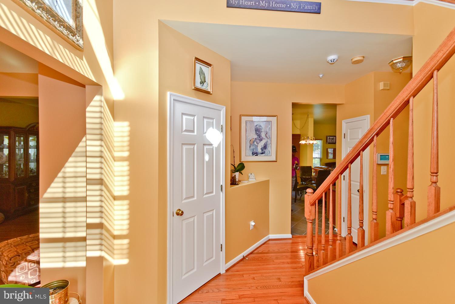 SUMMIT CREEK - Residential