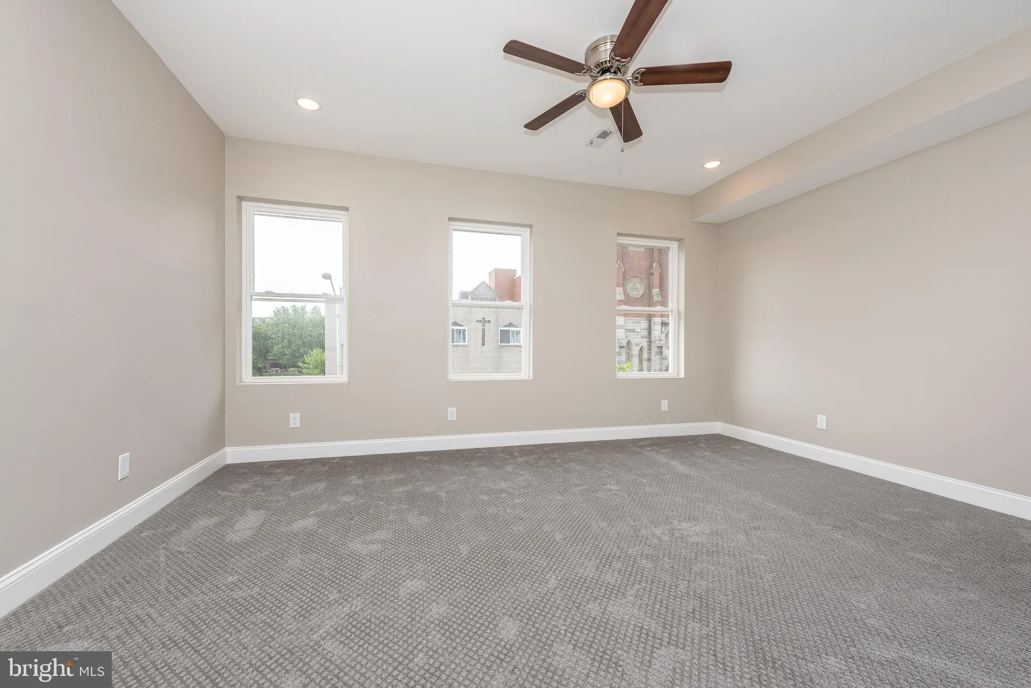 Baltimore, Maryland 21223, United States, 4 Bedrooms Bedrooms, ,4 BathroomsBathrooms,Residential,Active,26462