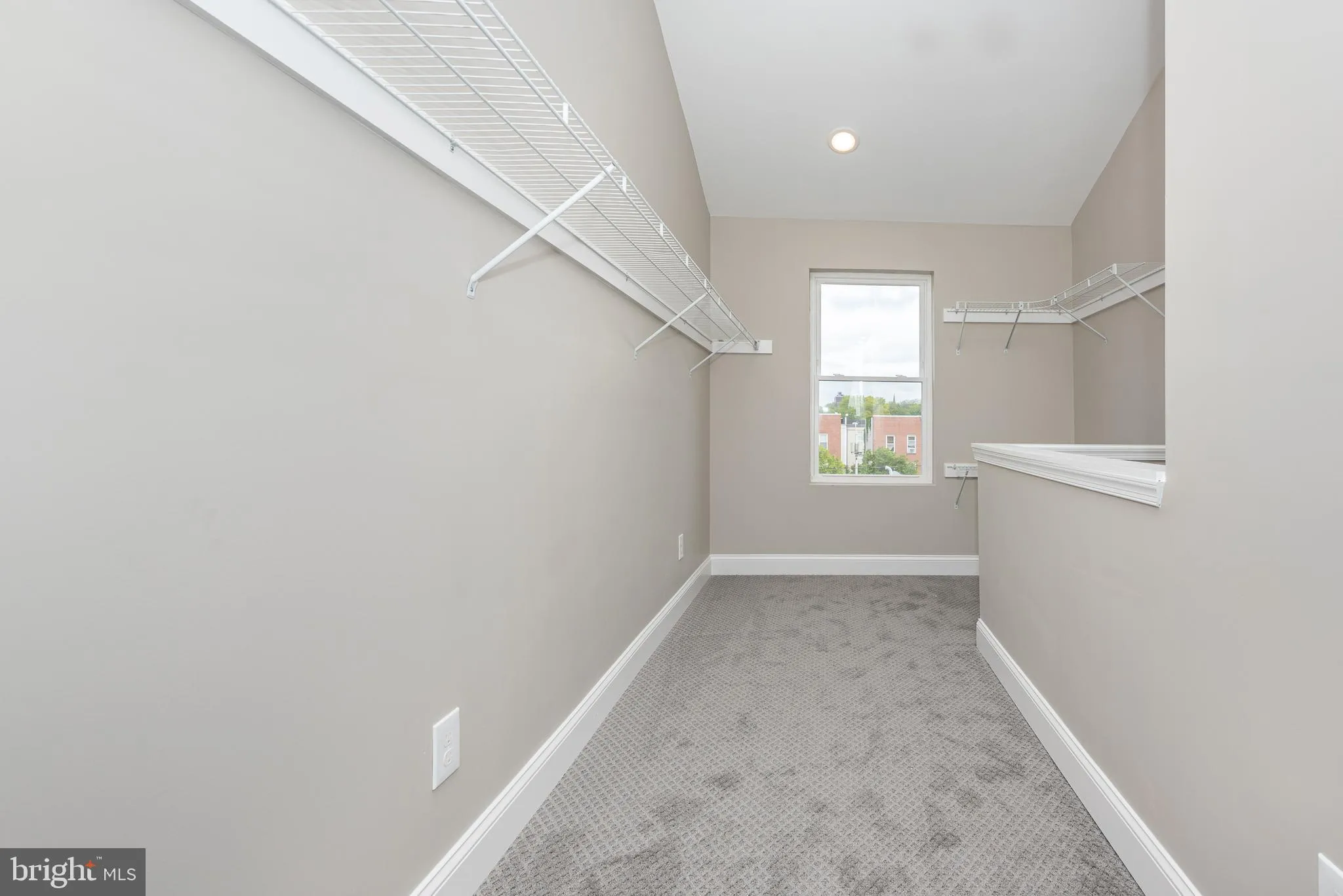 Baltimore, Maryland 21223, United States, 4 Bedrooms Bedrooms, ,4 BathroomsBathrooms,Residential,Active,26462