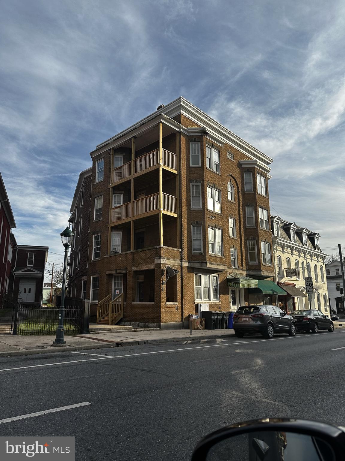 HAGERSTOWN - Commercial Sale