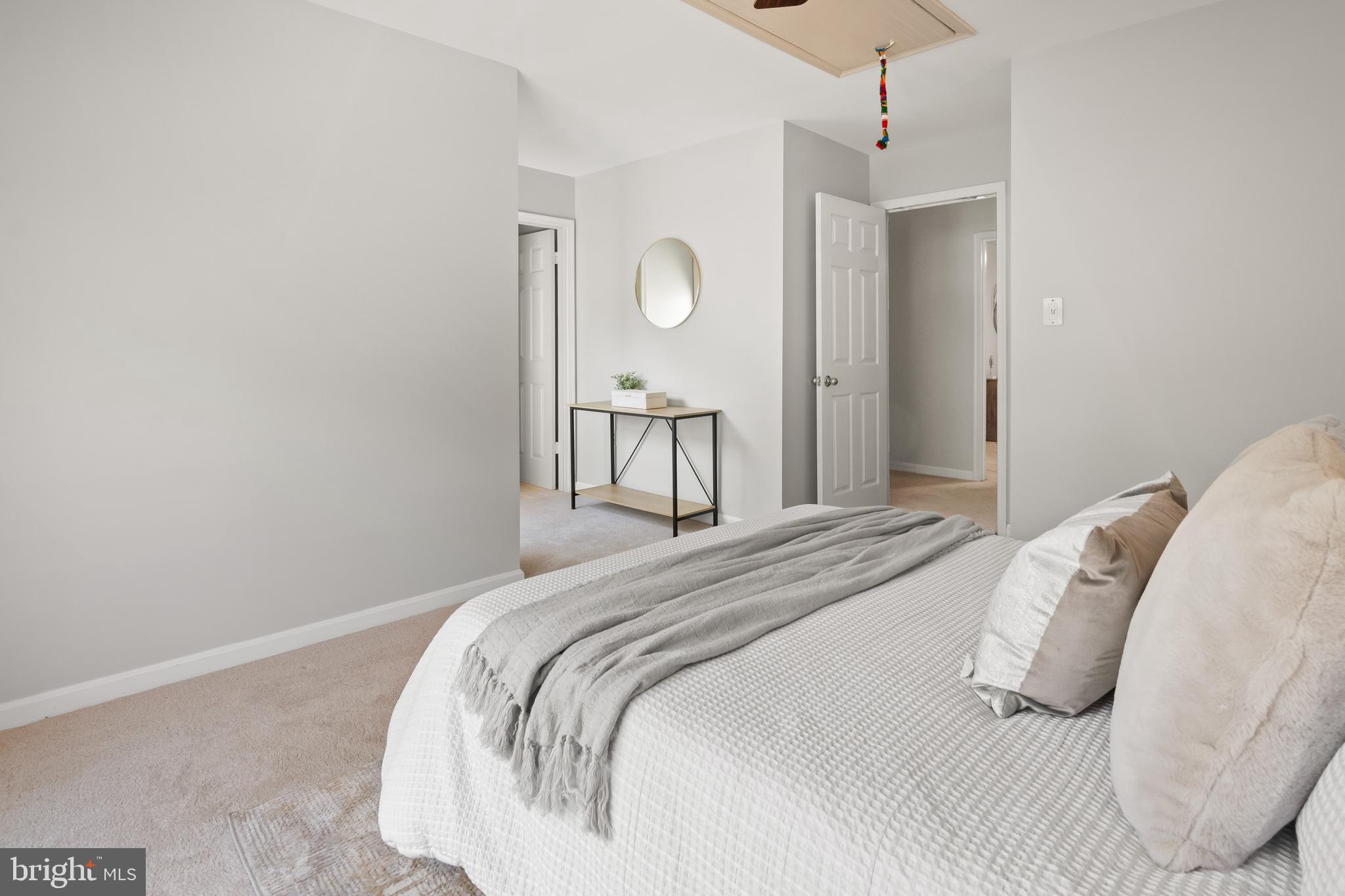 RIVA TRACE - Residential