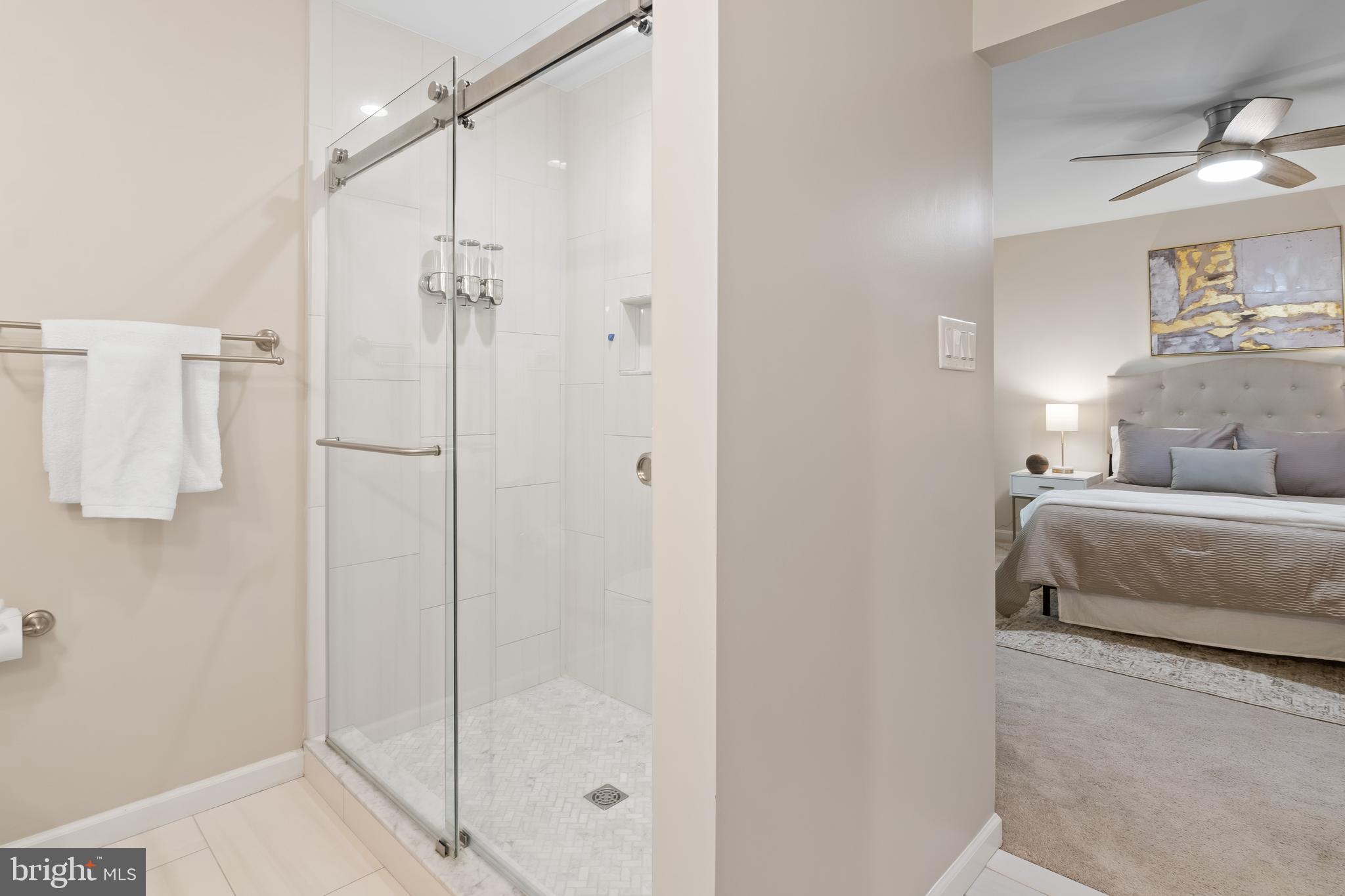 RIVA TRACE - Residential