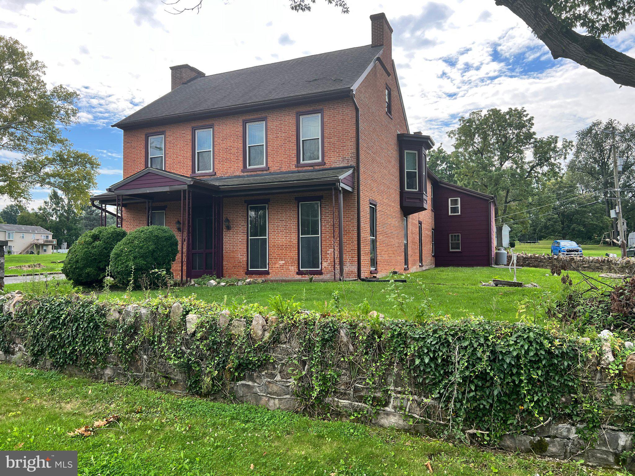 3985 LOCUST GROVE ROAD