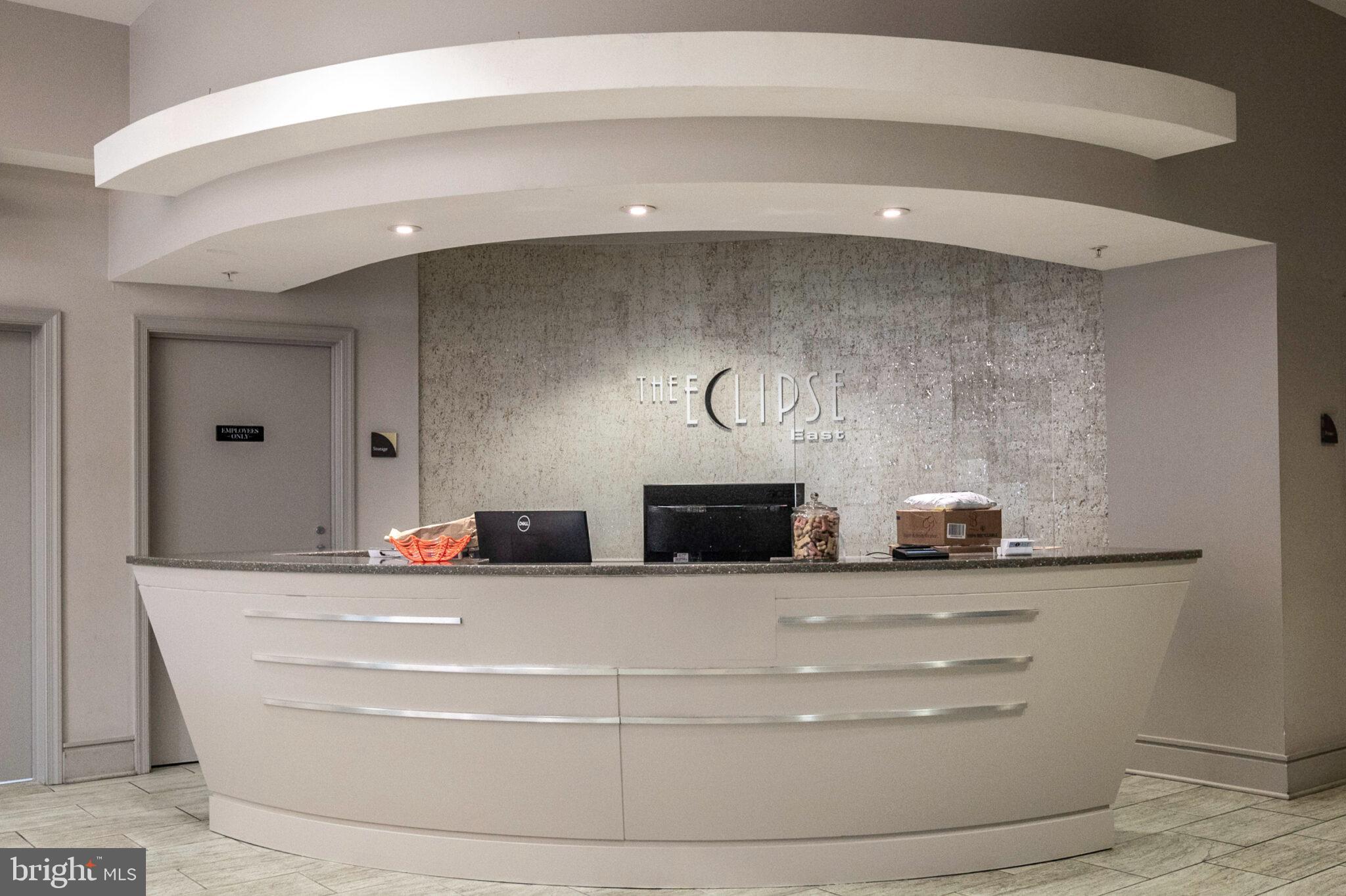 ECLIPSE ON CENTER PARK - Residential