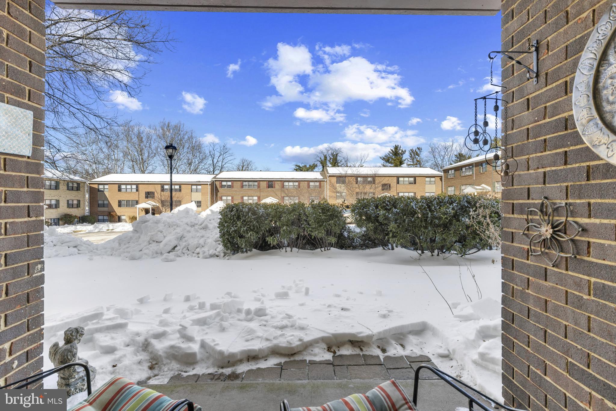 DULANEY TOWERS - Residential