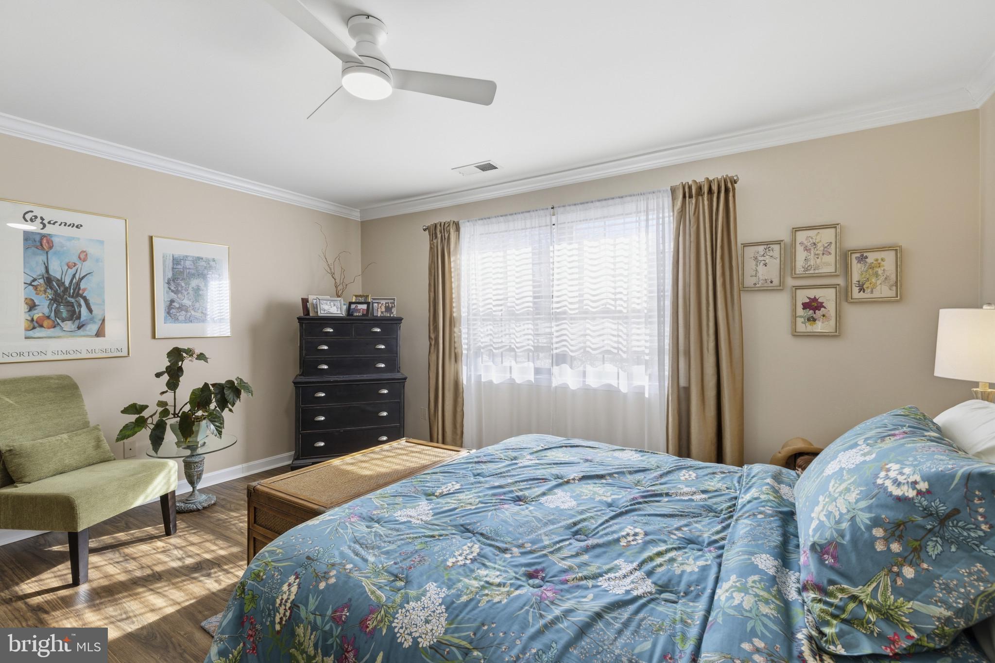 DULANEY TOWERS - Residential