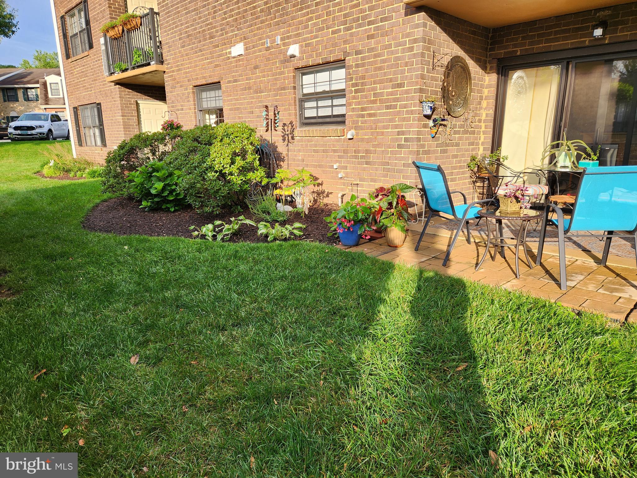 DULANEY TOWERS - Residential