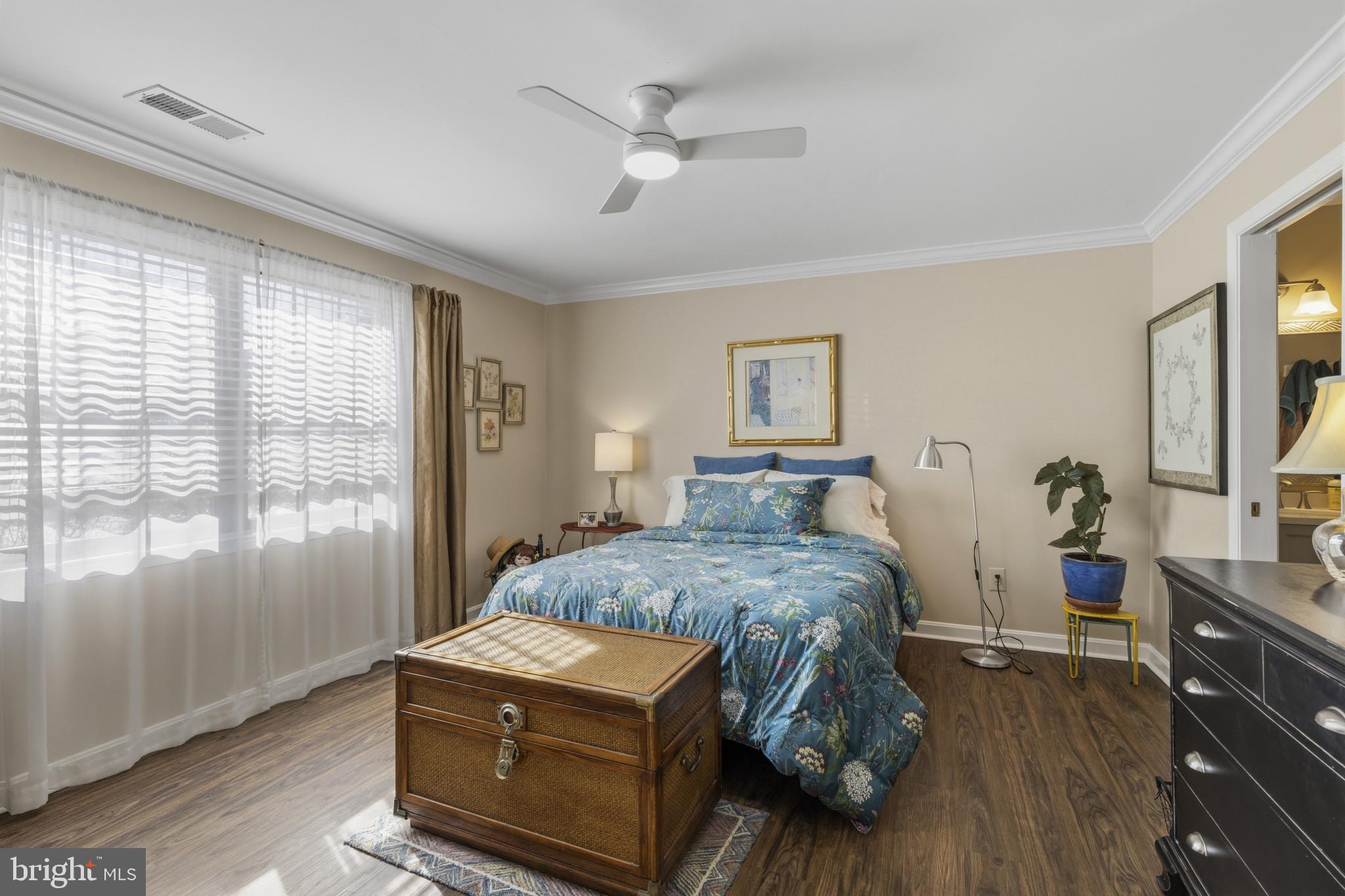 DULANEY TOWERS - Residential