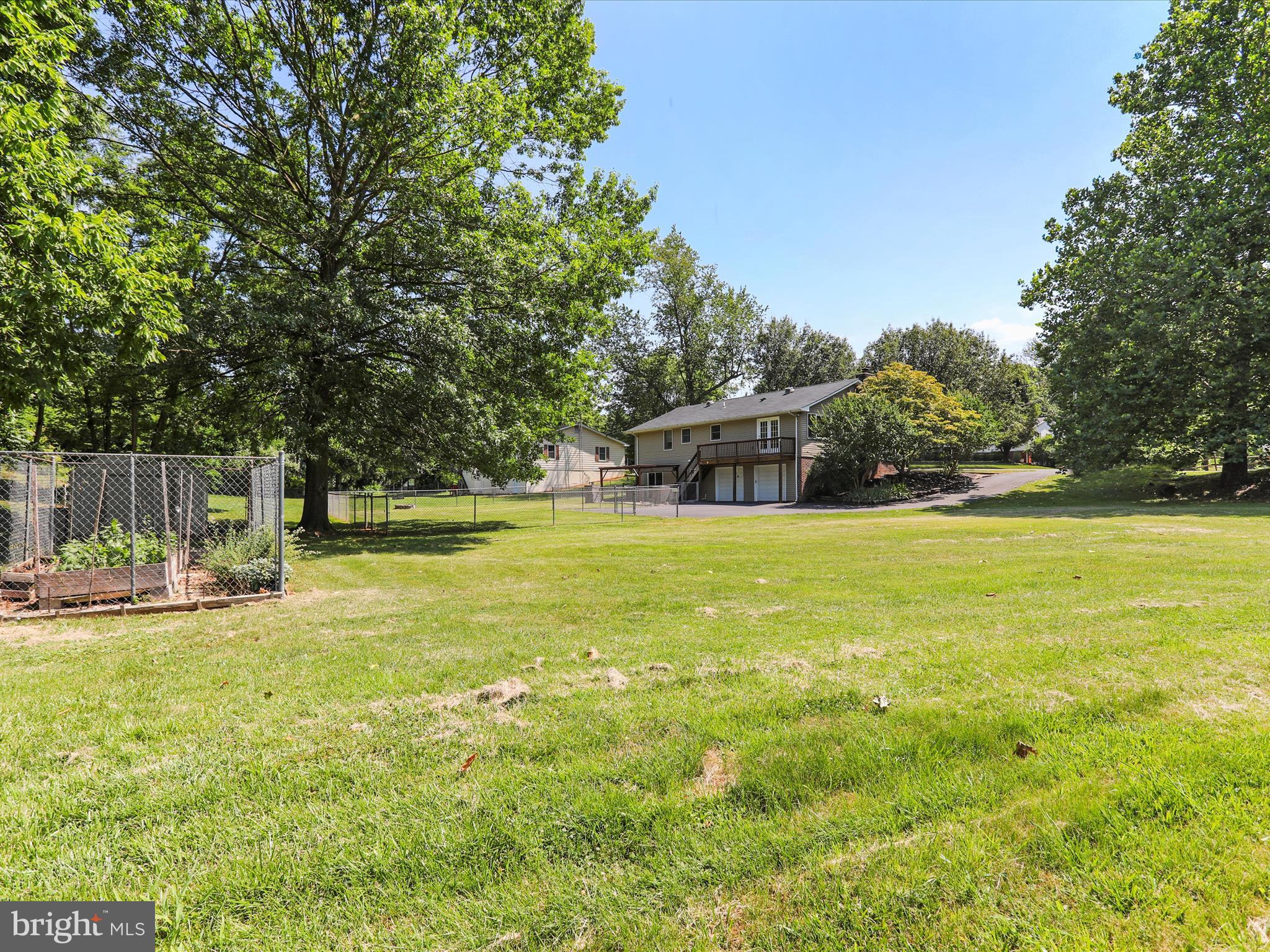 HEATHERFIELD - Residential