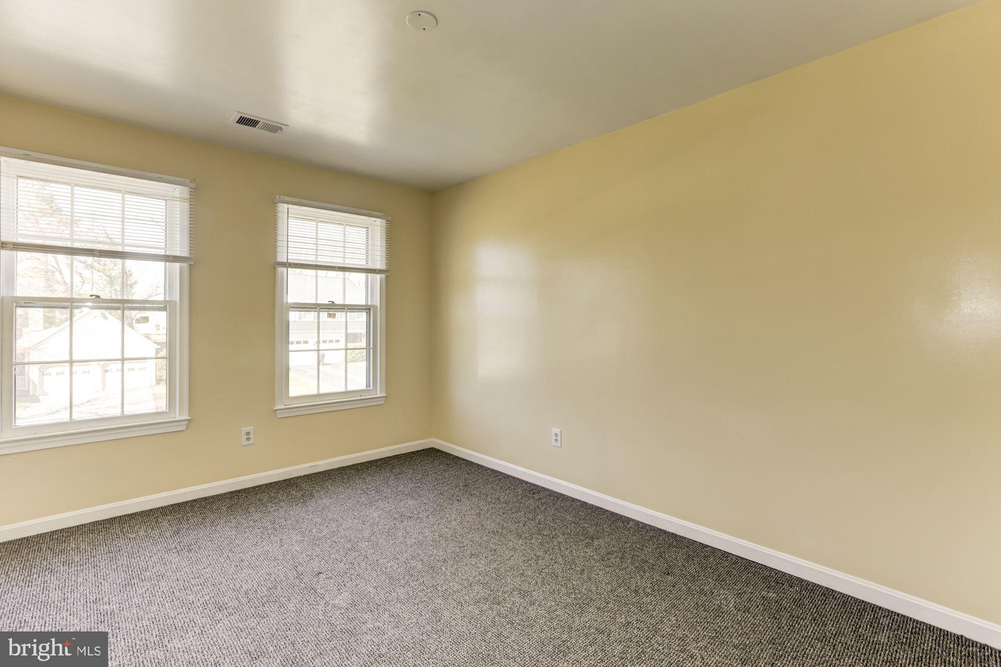 ROCKY RUN - Residential Lease