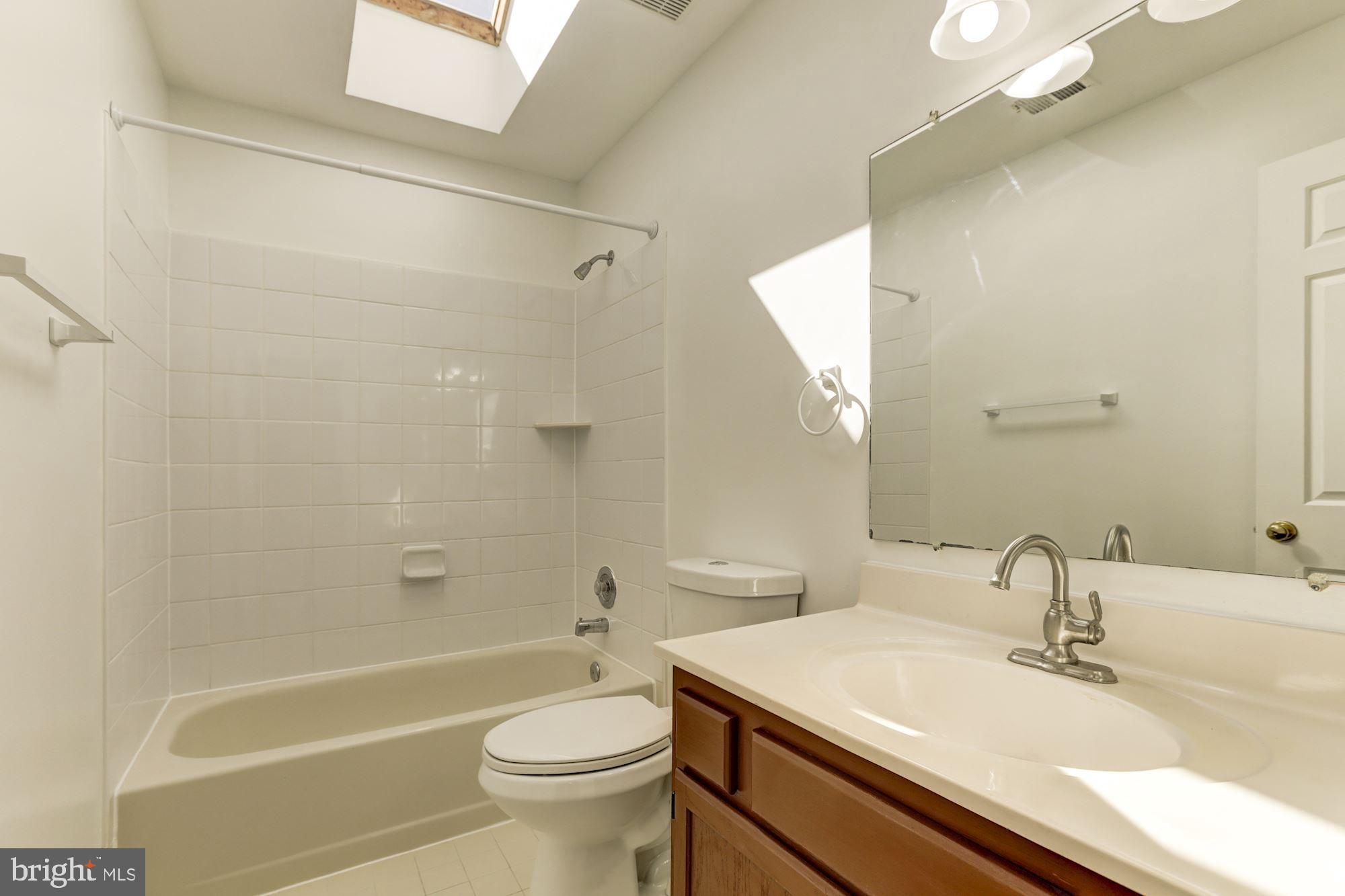 ROCKY RUN - Residential Lease