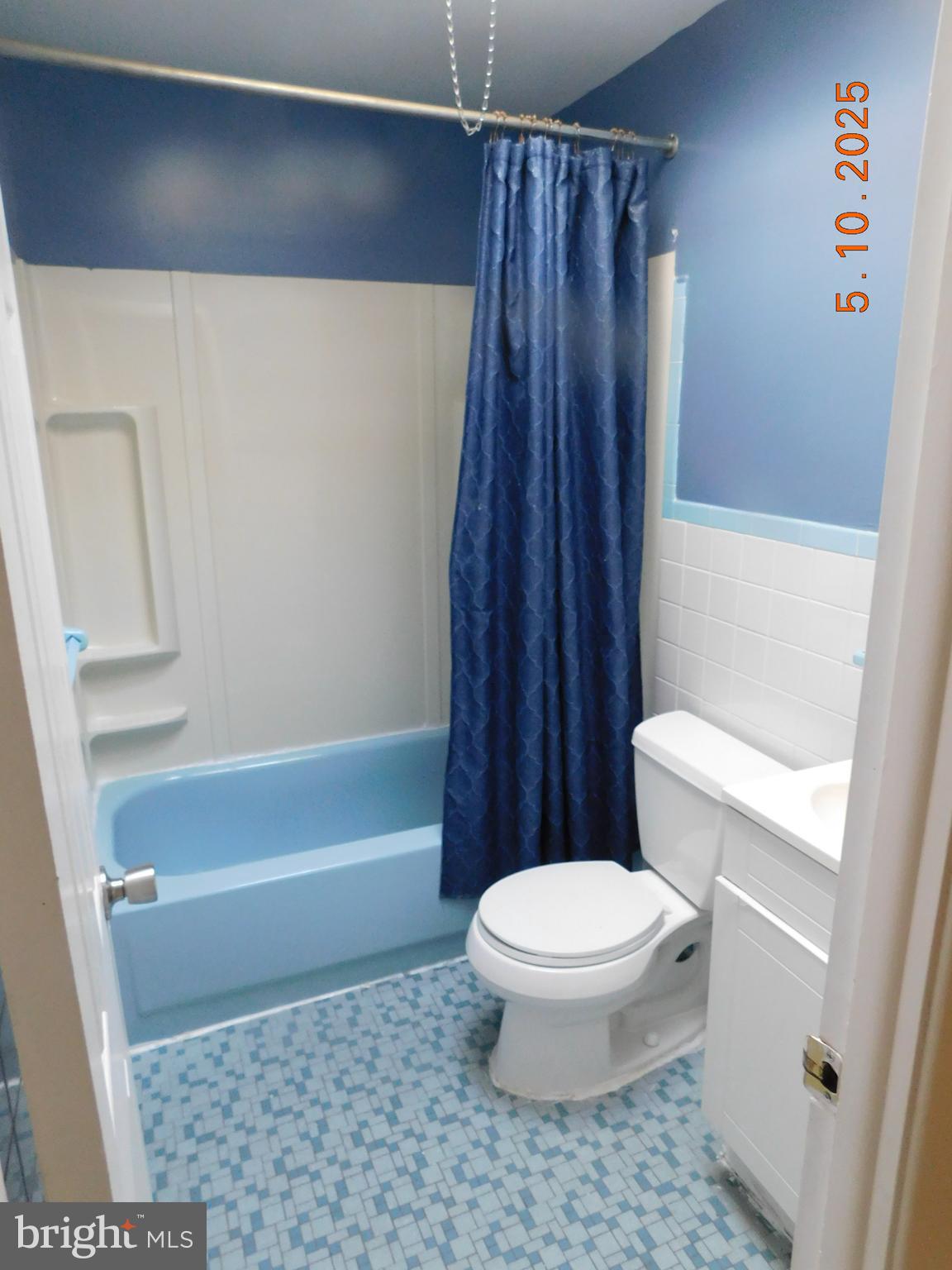 RHAWNHURST - Residential Lease