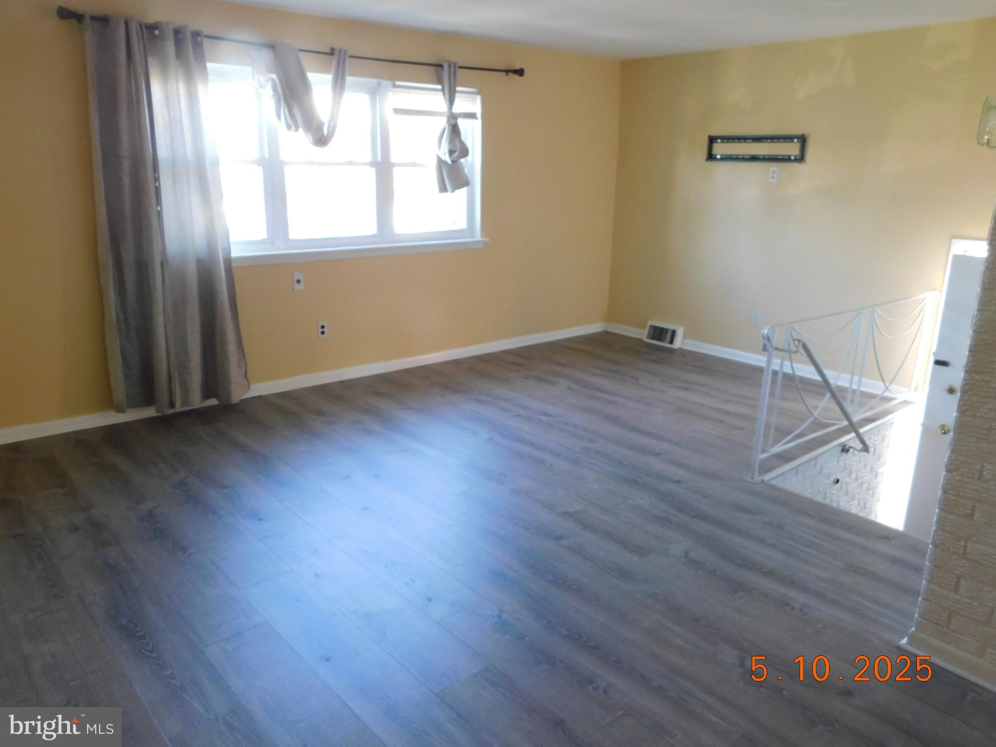 RHAWNHURST - Residential Lease