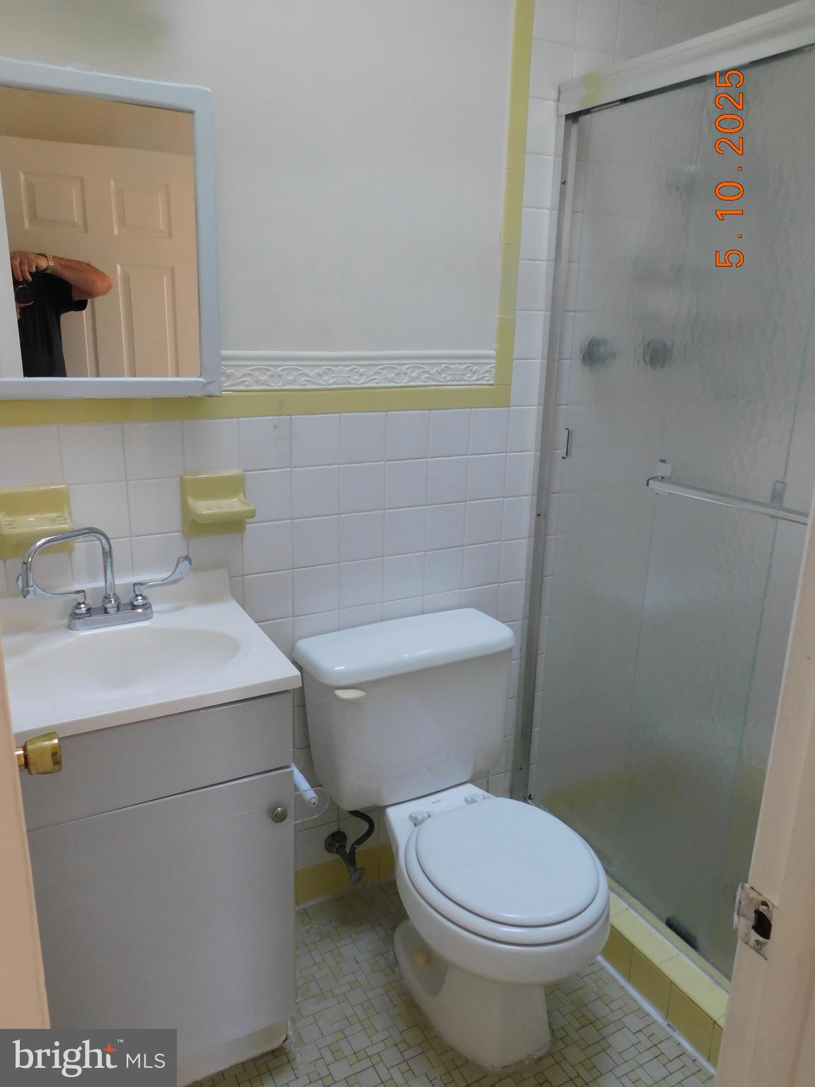 RHAWNHURST - Residential Lease