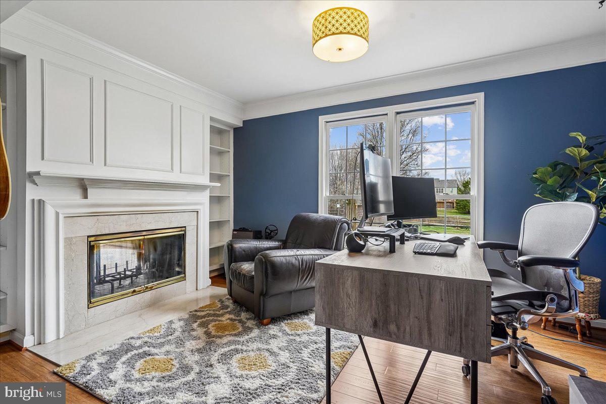 CROSSPOINTE - Residential