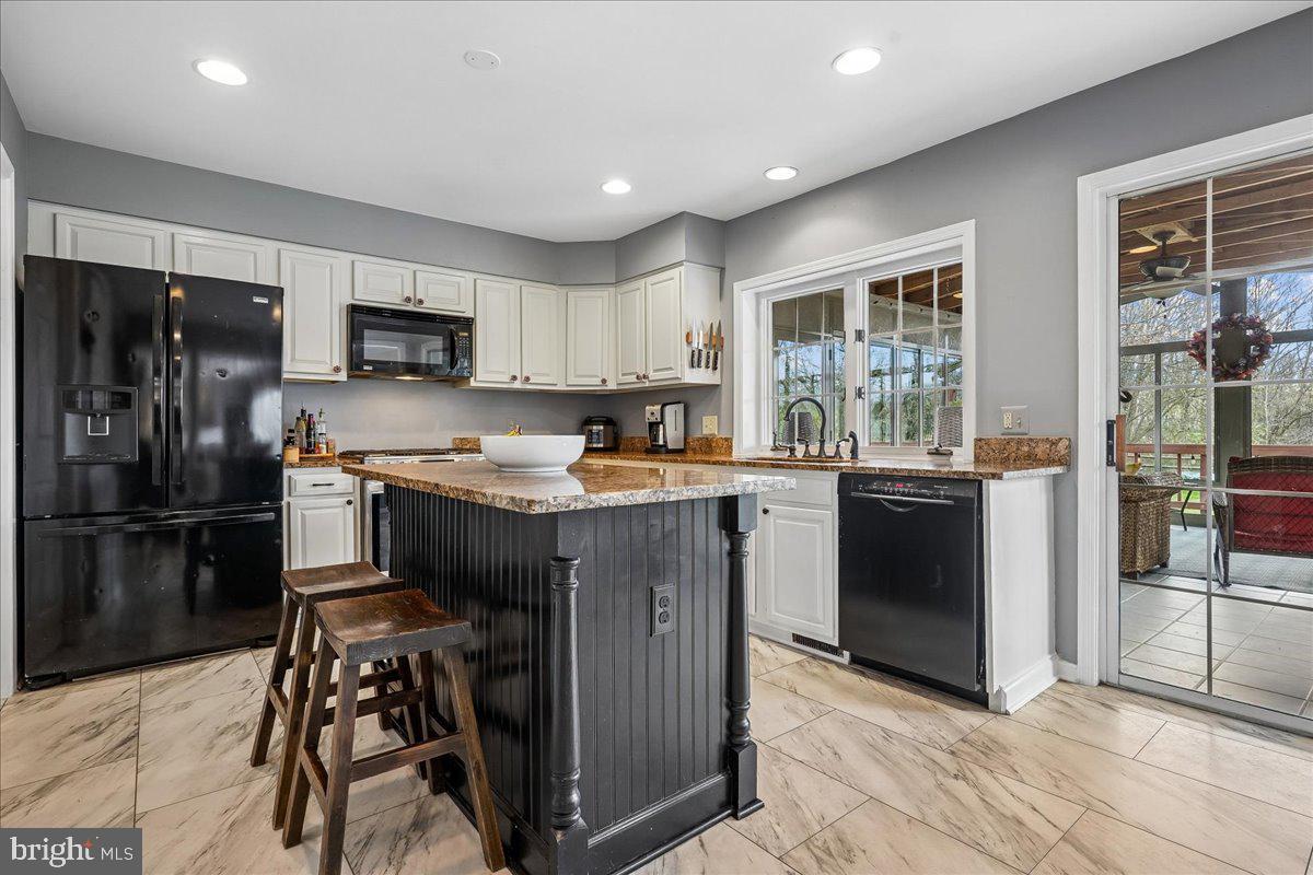 CROSSPOINTE - Residential