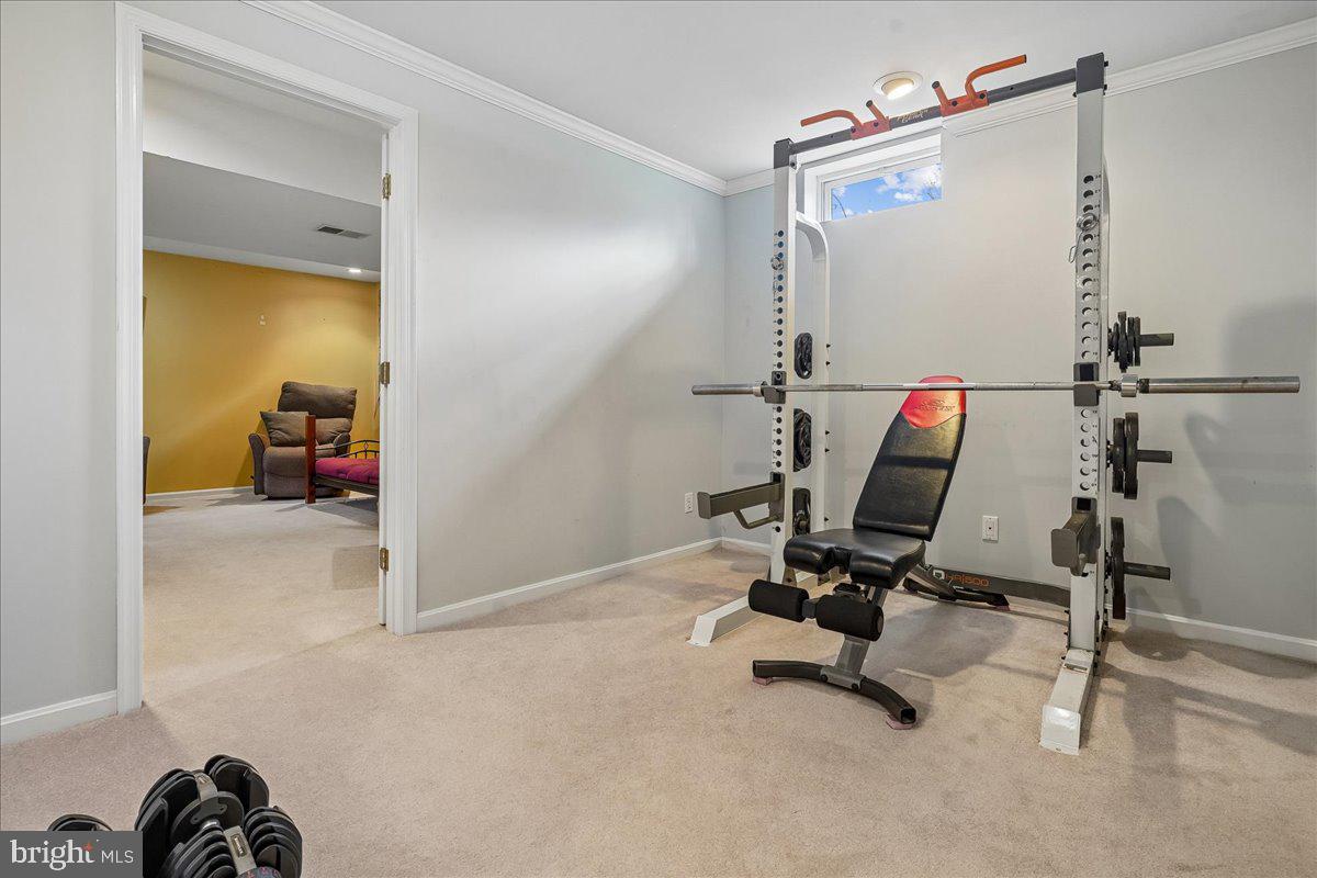 CROSSPOINTE - Residential