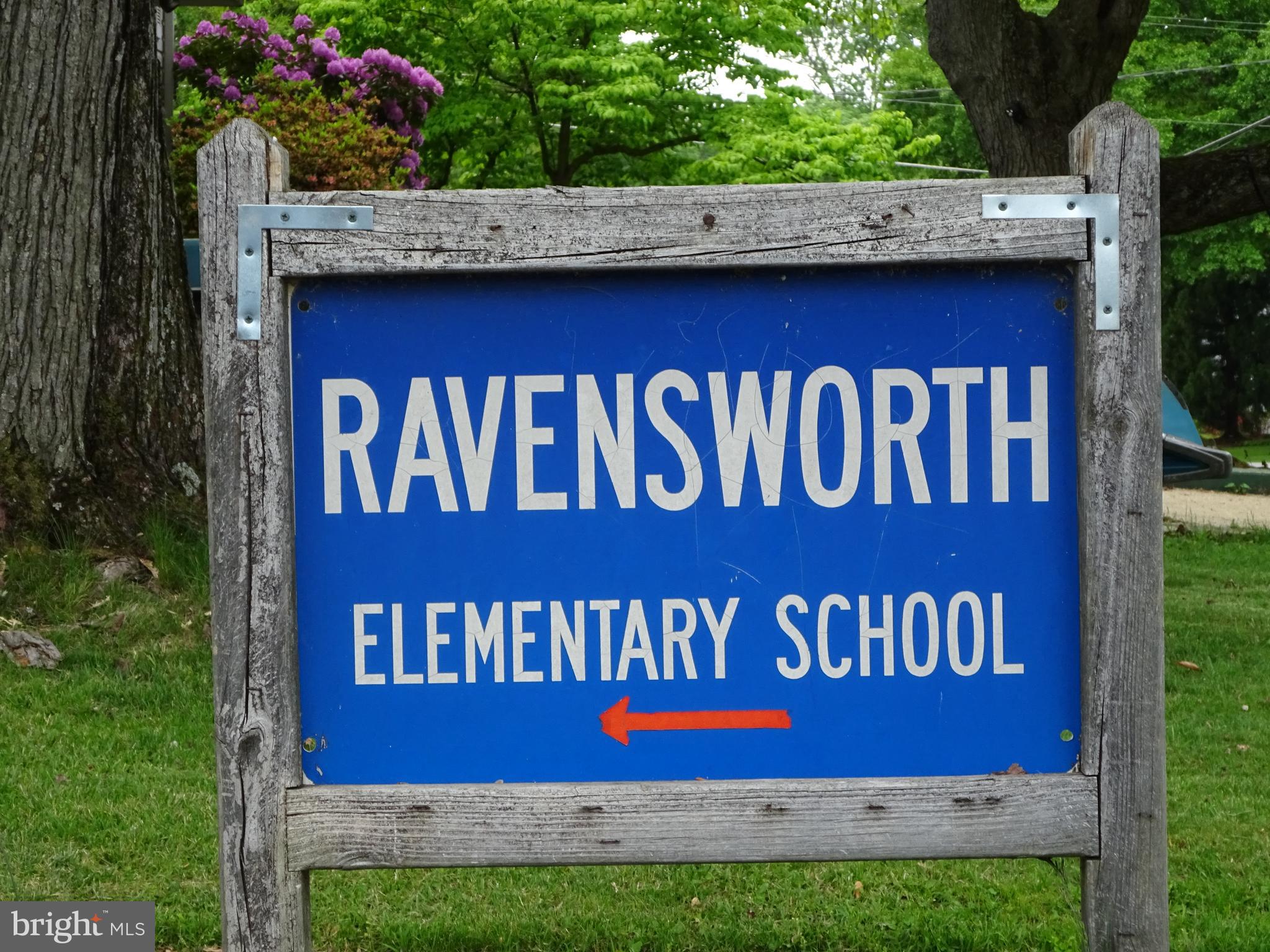 SIGNAL HILL - Residential