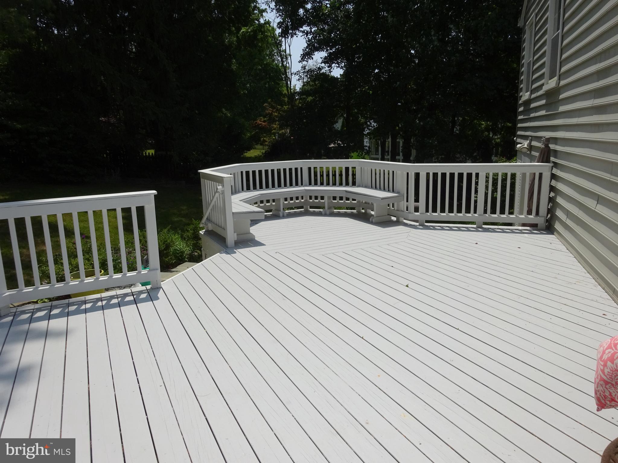 SIGNAL HILL - Residential