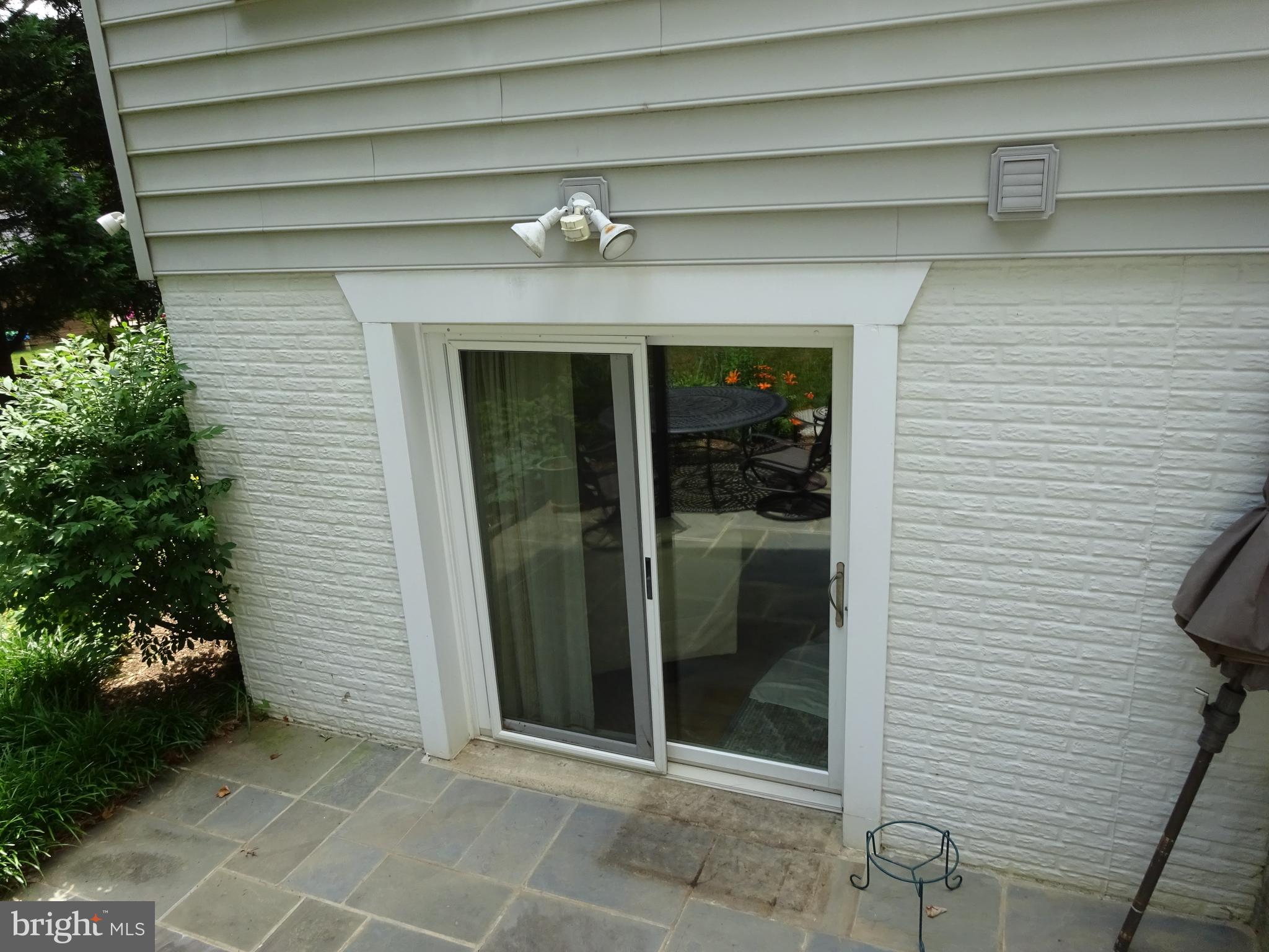 SIGNAL HILL - Residential