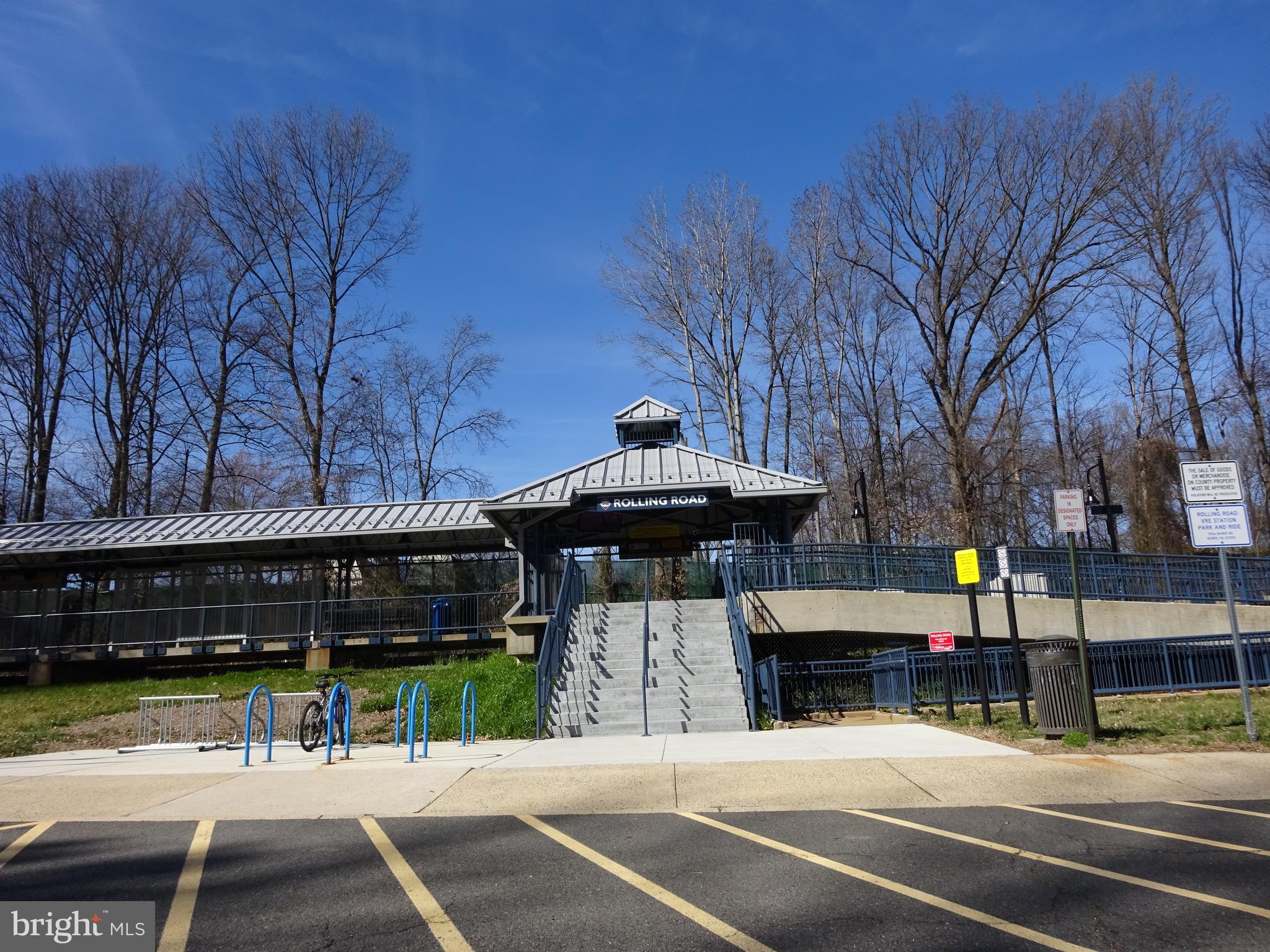 SIGNAL HILL - Residential