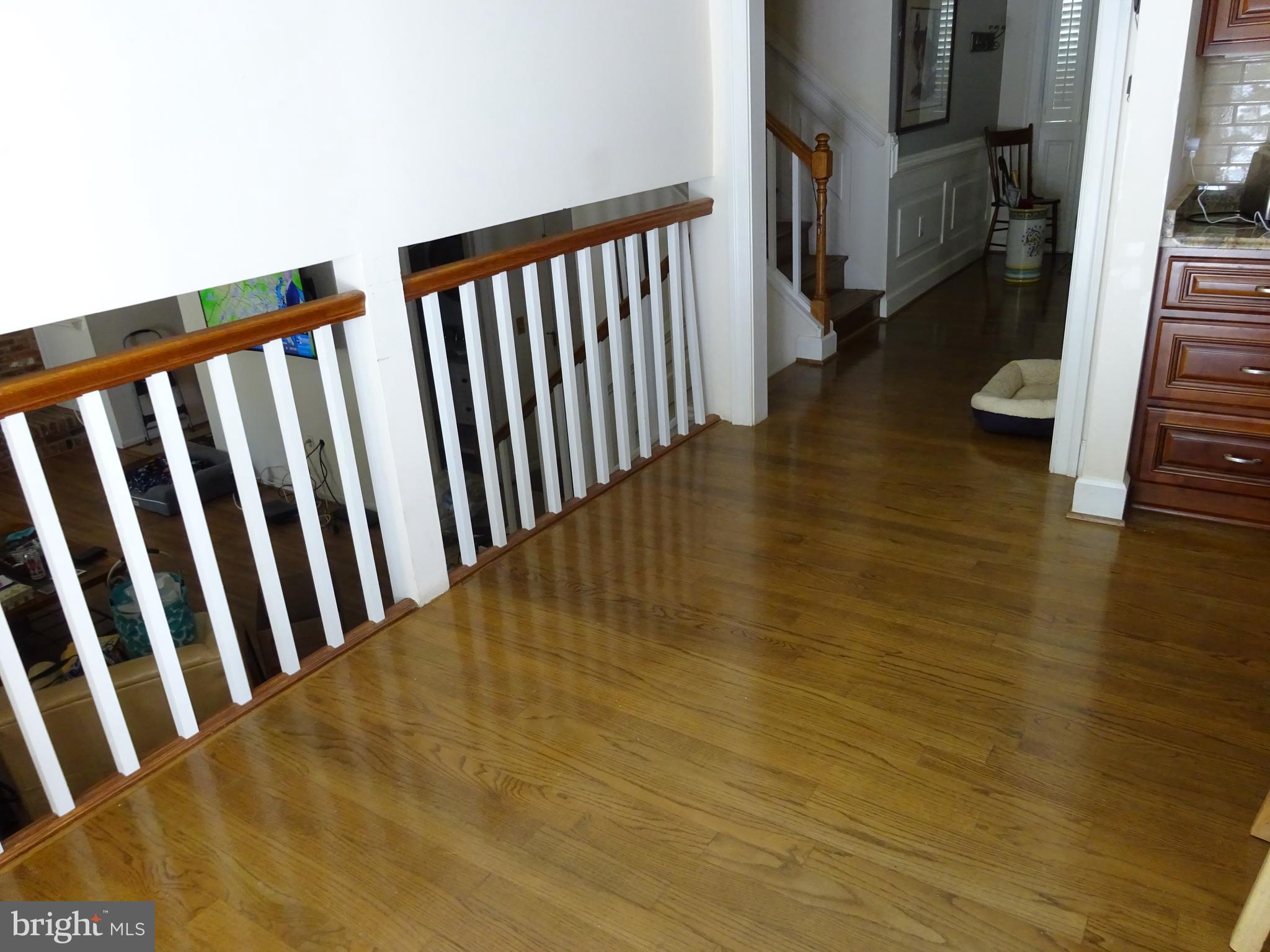 SIGNAL HILL - Residential